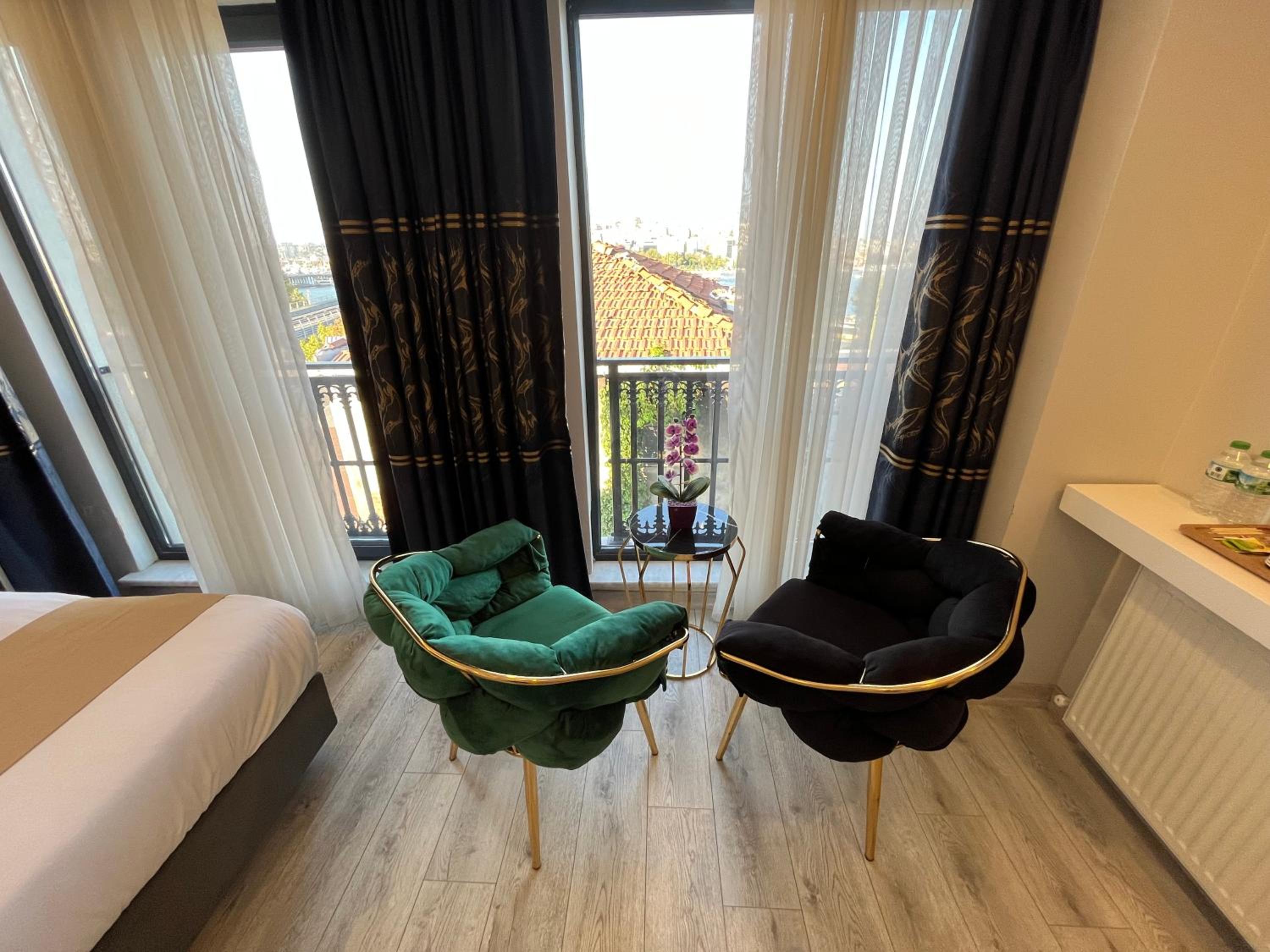 Double Room with Sea View photo 2