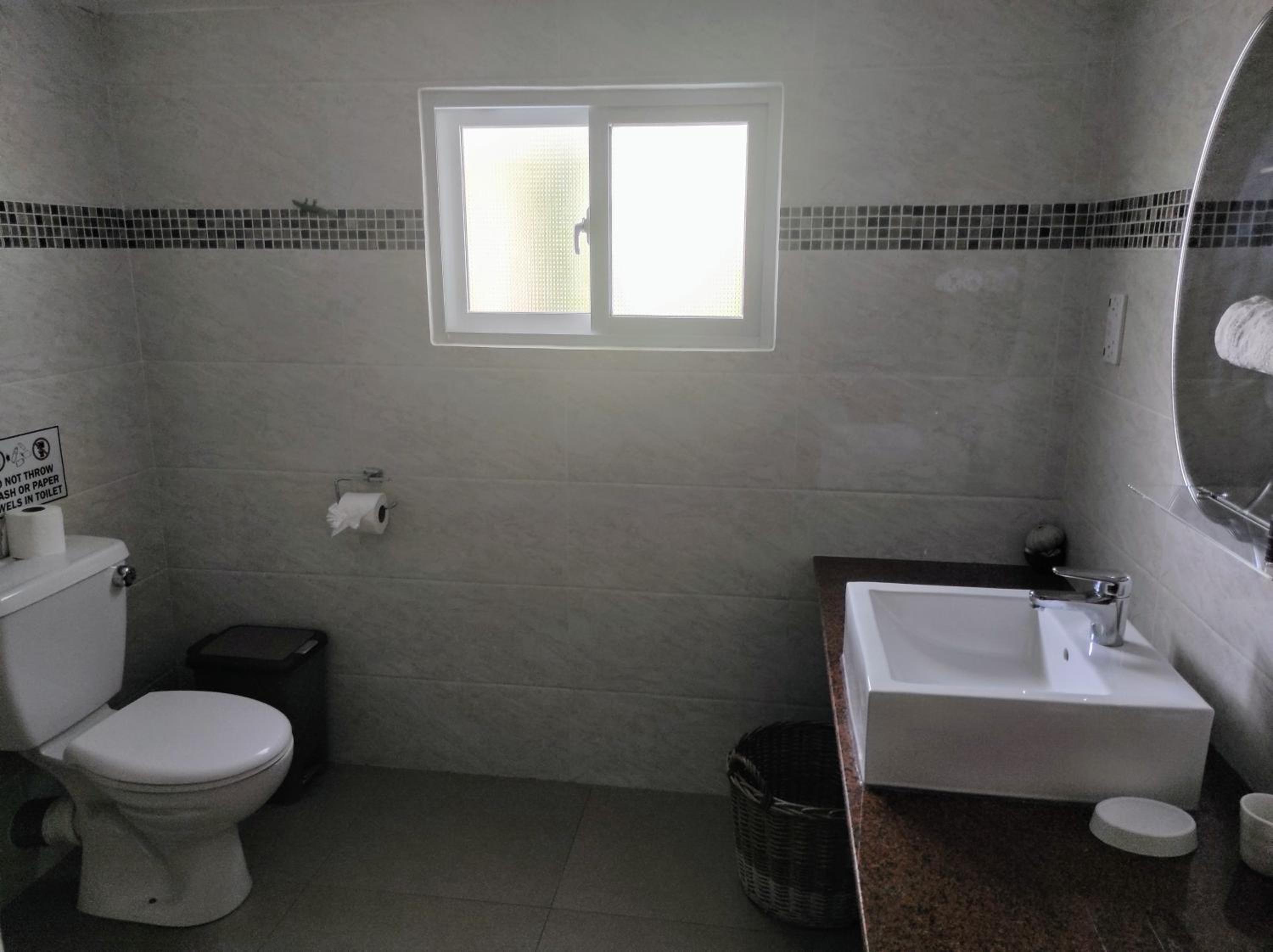 Triple Room with Private Bathroom photo 3