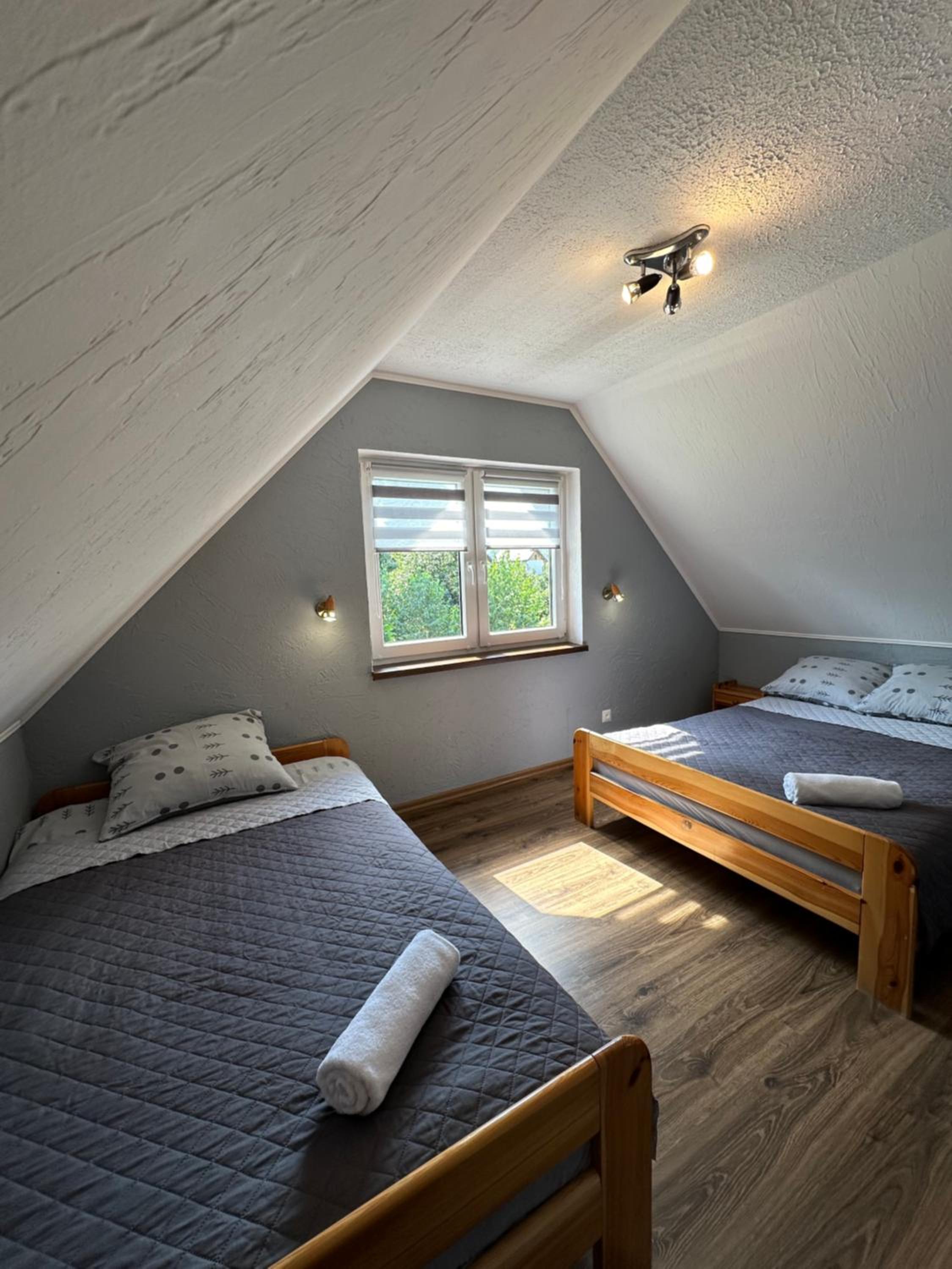 Two-Bedroom Chalet - Photo 4