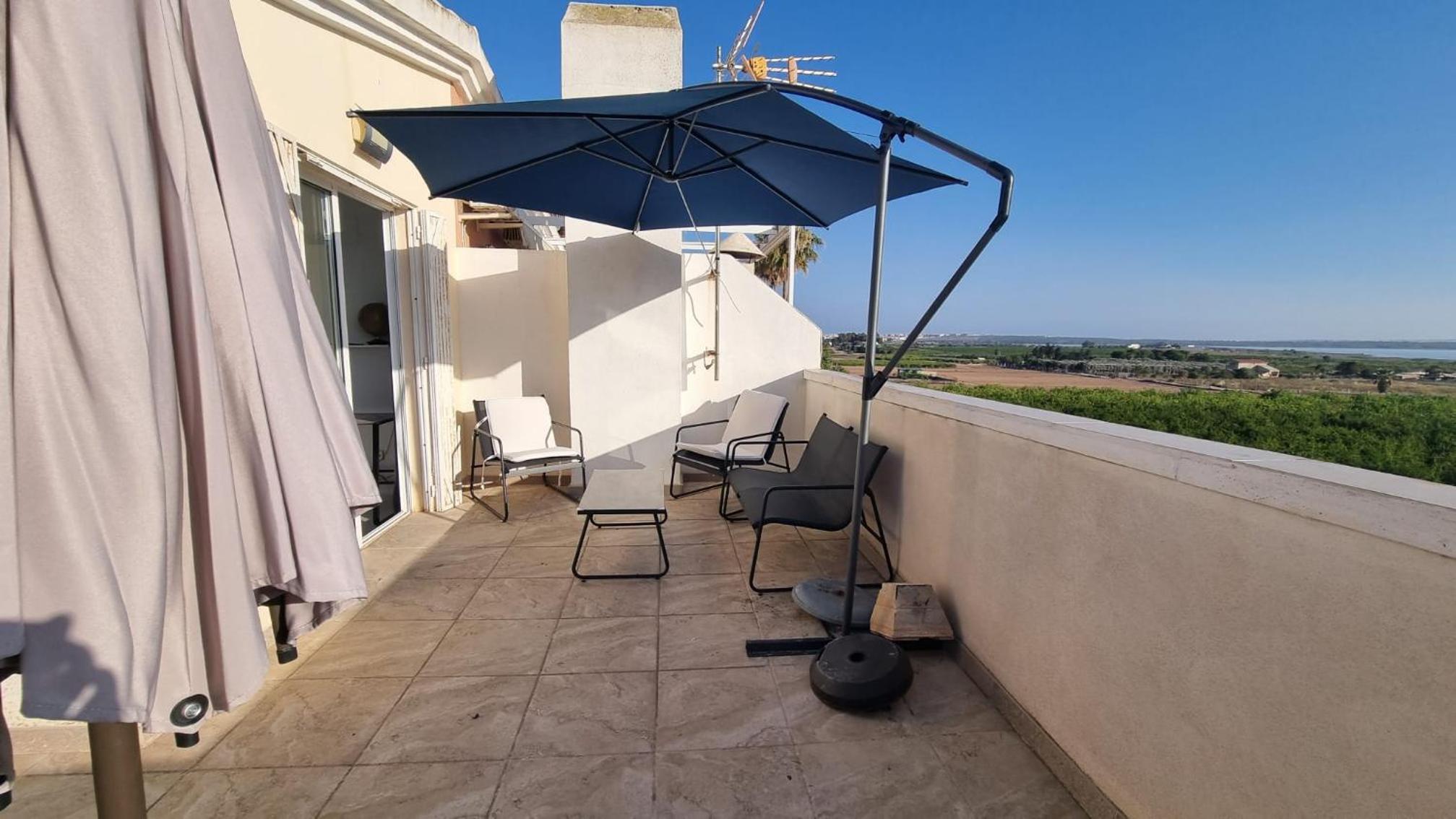 Three-Bedroom Apartment photo 2