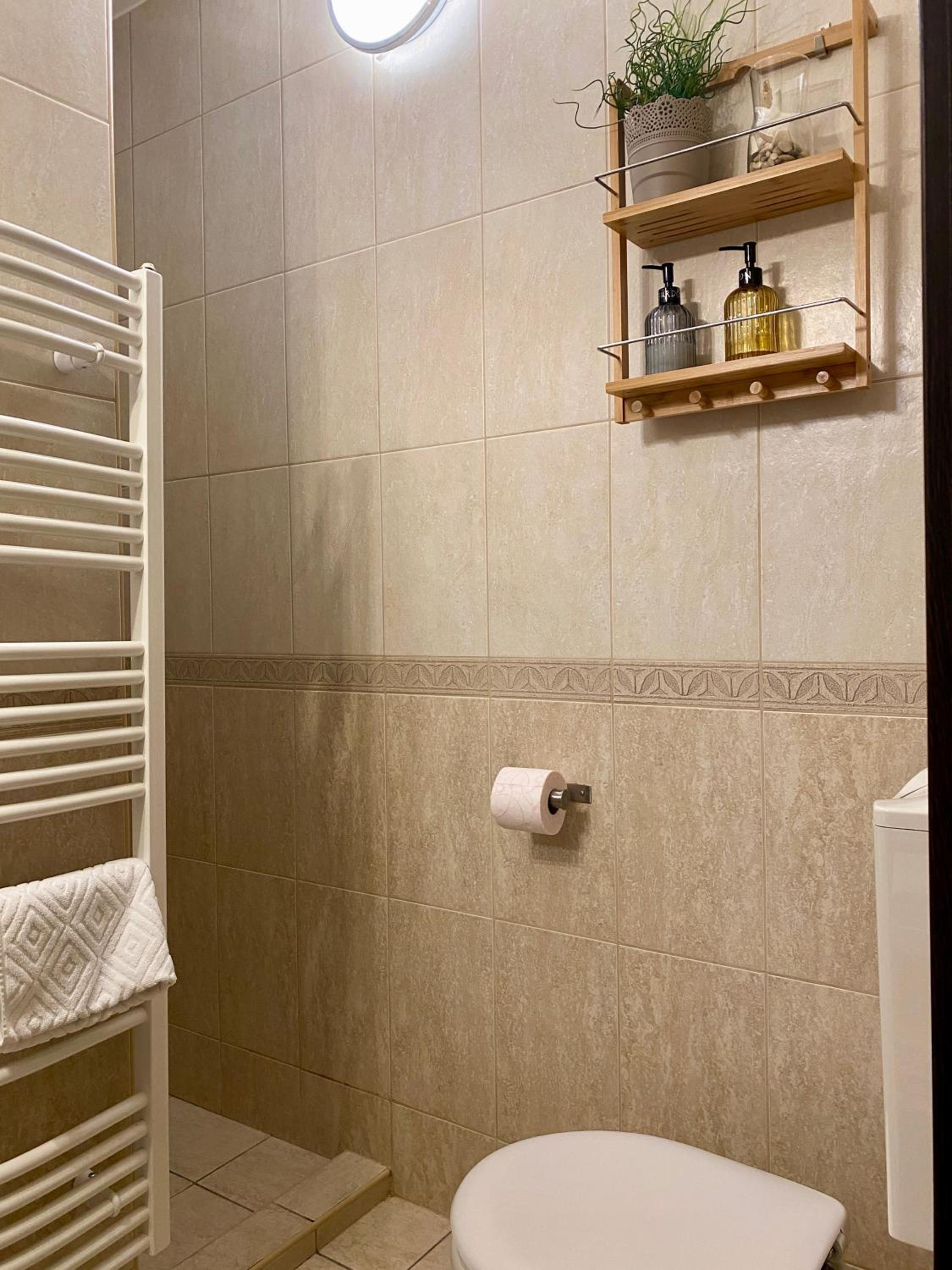 Double or Twin Room photo 3