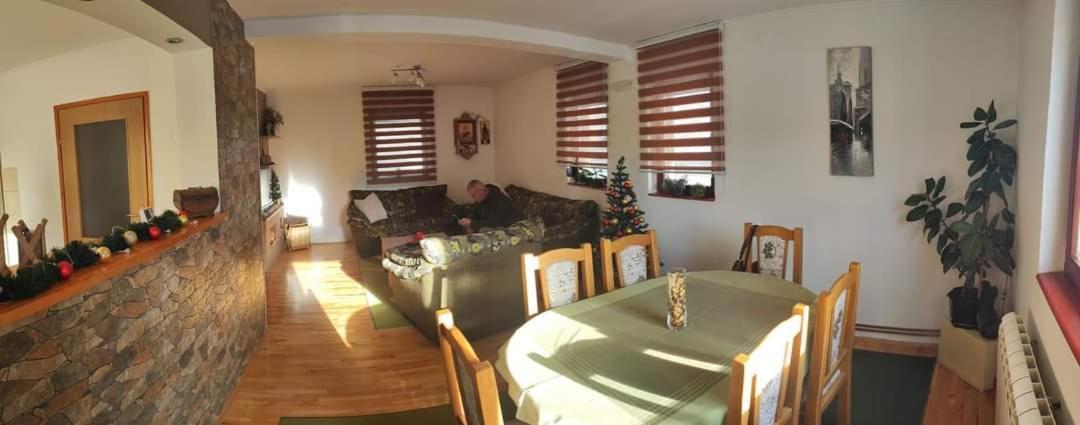 Two-Bedroom House photo 2