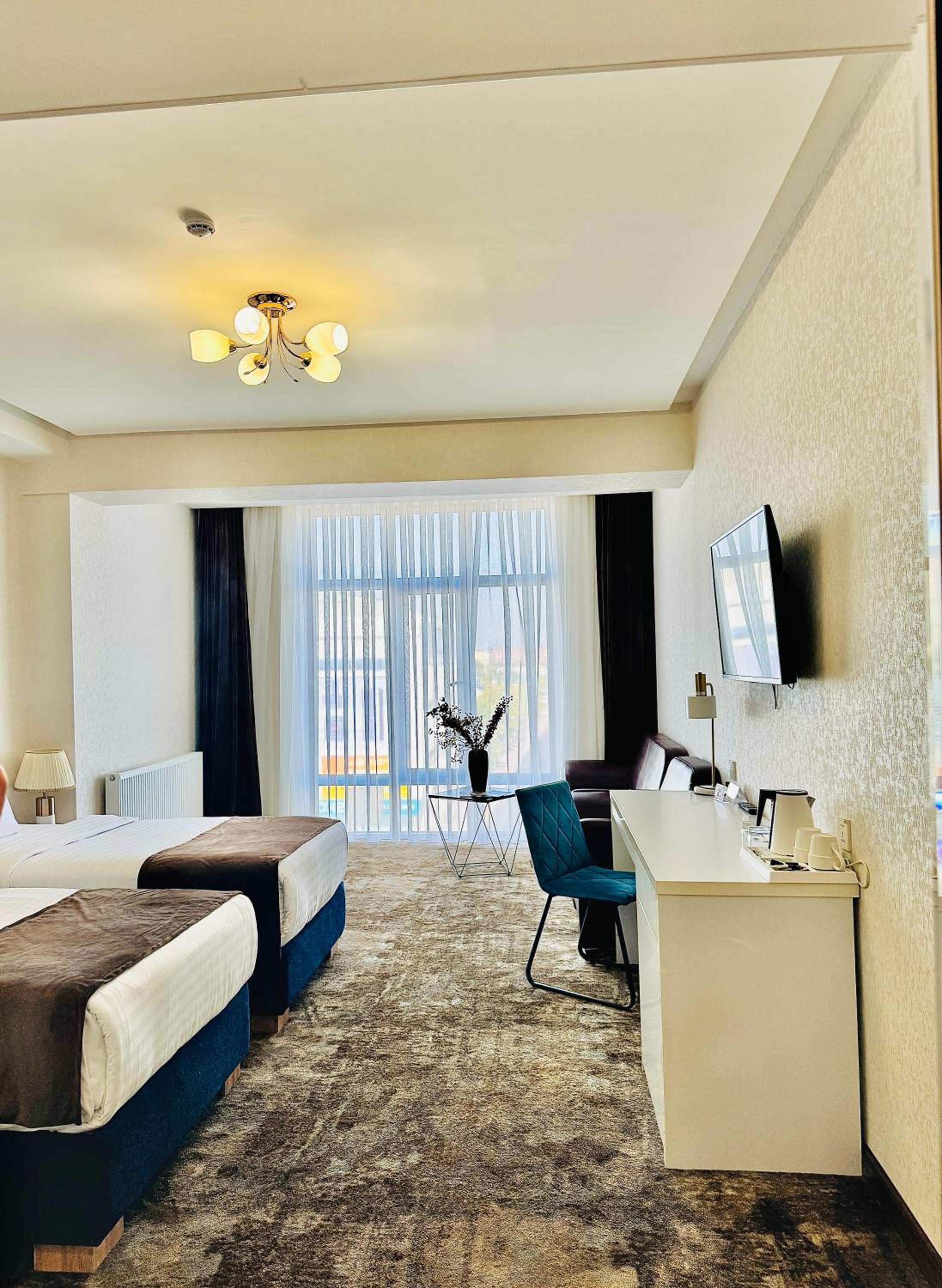Deluxe Twin Room - Photo 1