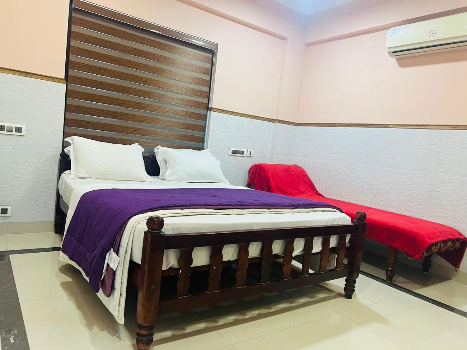 Deluxe Double Room photo 2