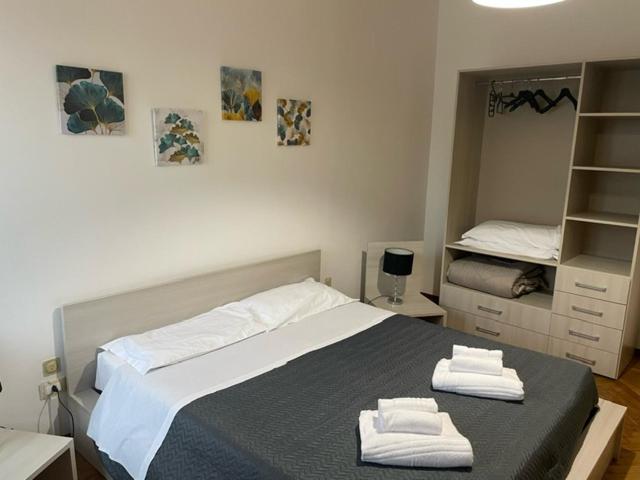 Triple Room with Shared Bathroom