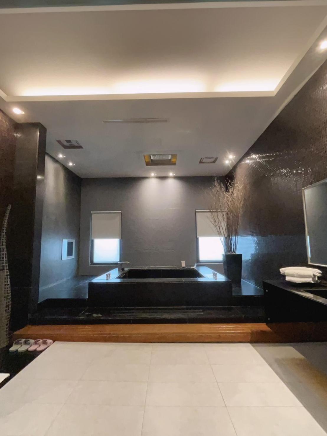Standard Double Room with Spa Bath (Check-in after 20:00) - Photo 8
