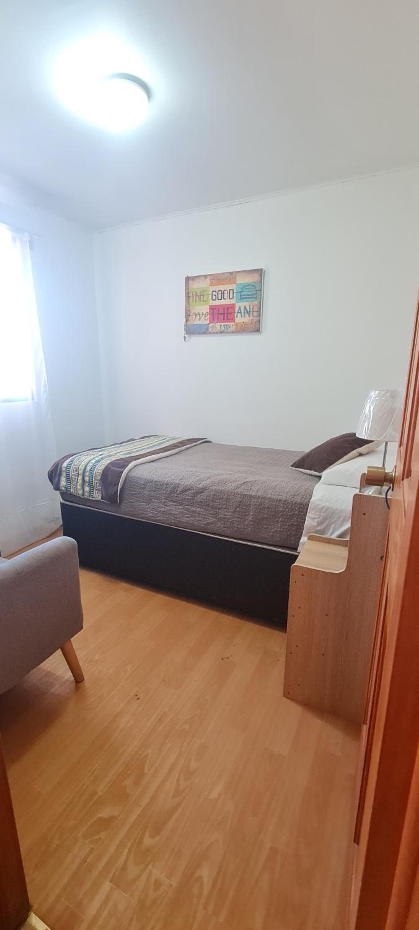 Single Room With Shared Bathroom photo 1