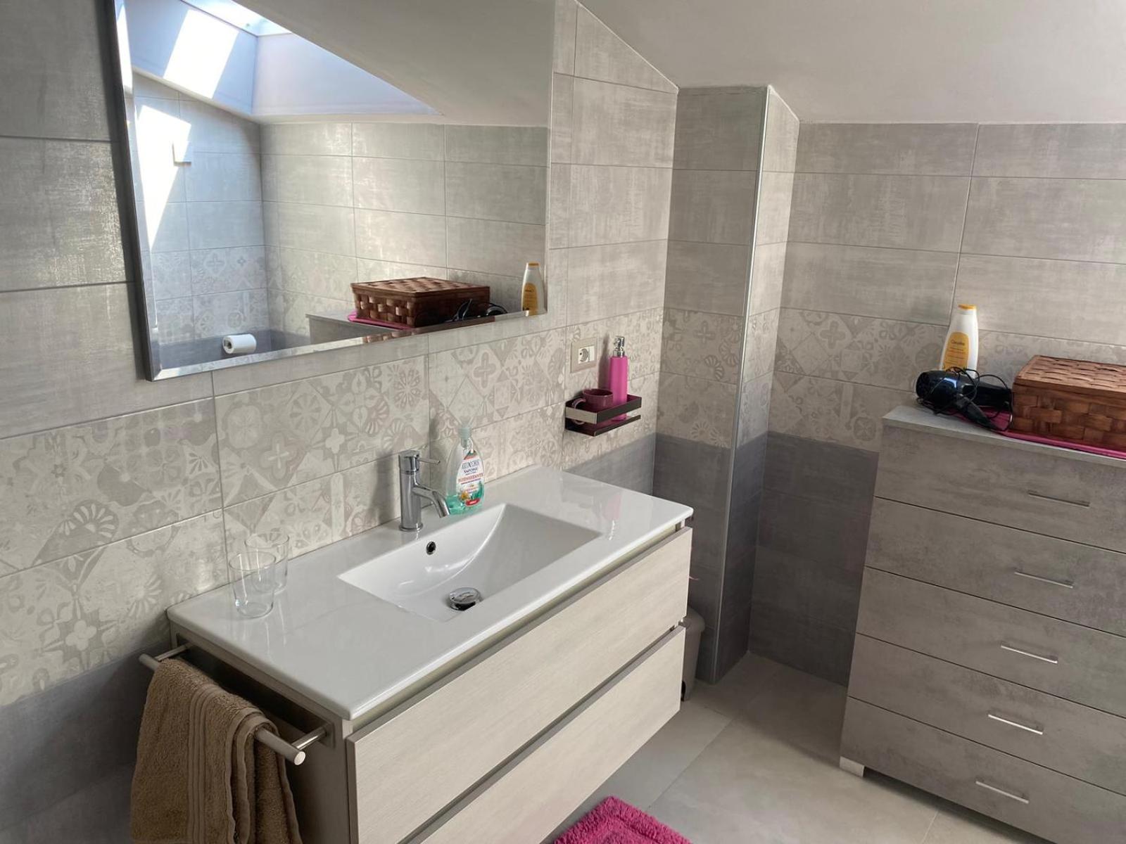 Penthouse Apartment - Photo 10