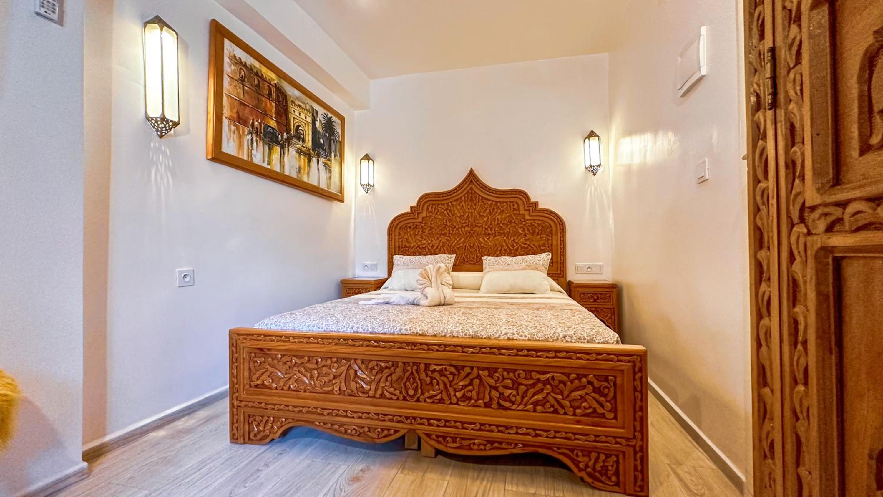 Double Room with Private Bathroom photo 1