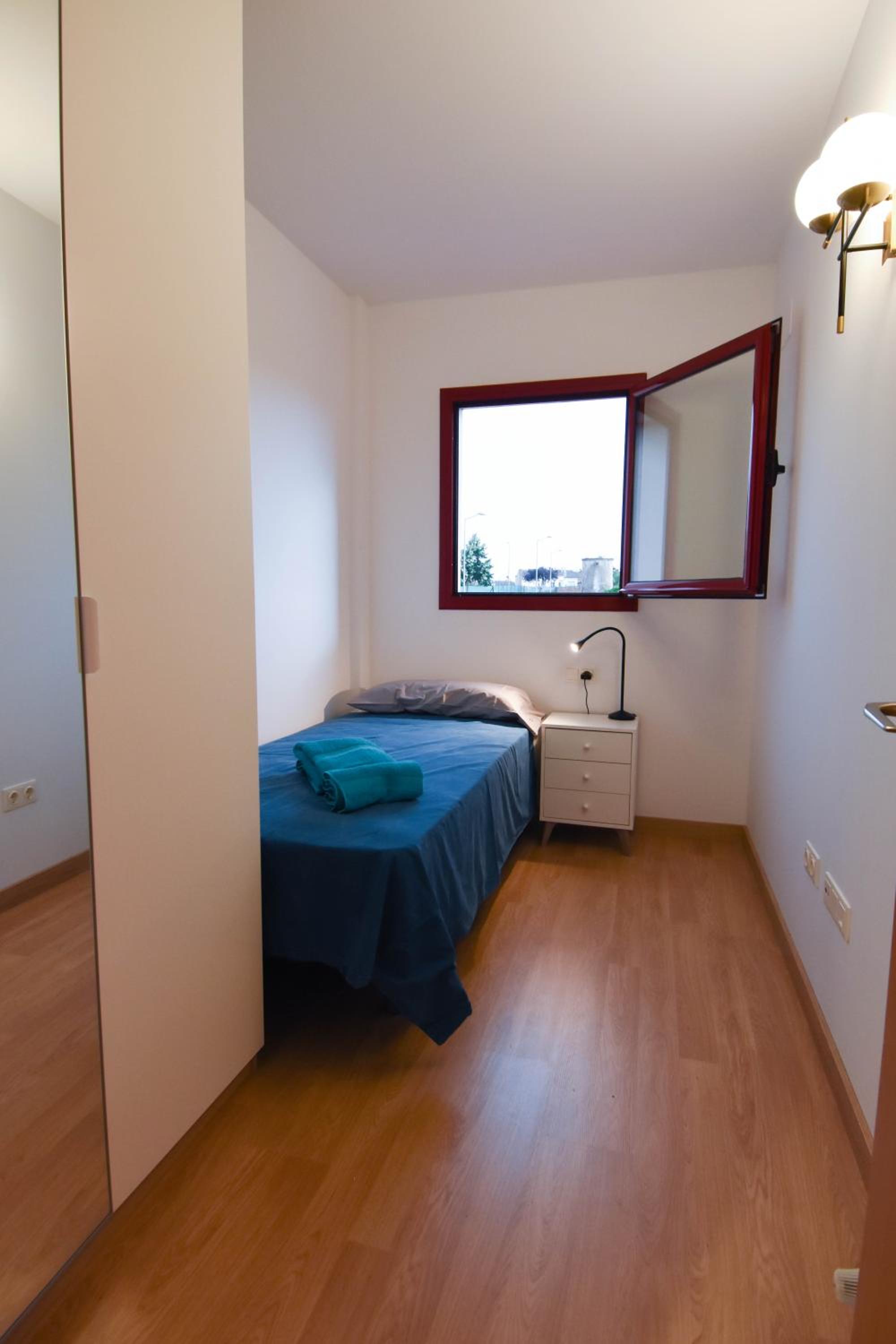 Three-Bedroom Apartment photo 3