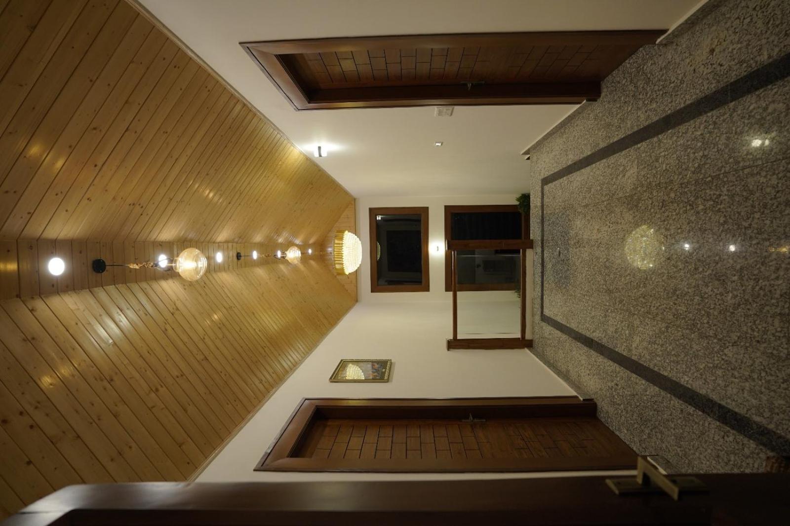 Three-Bedroom Villa photo 1