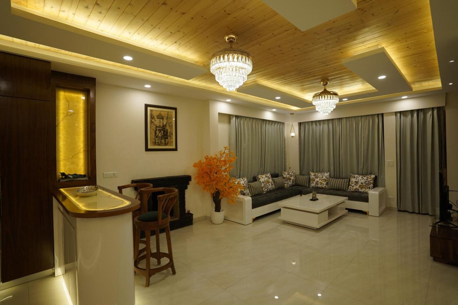 Three-Bedroom Villa photo 2