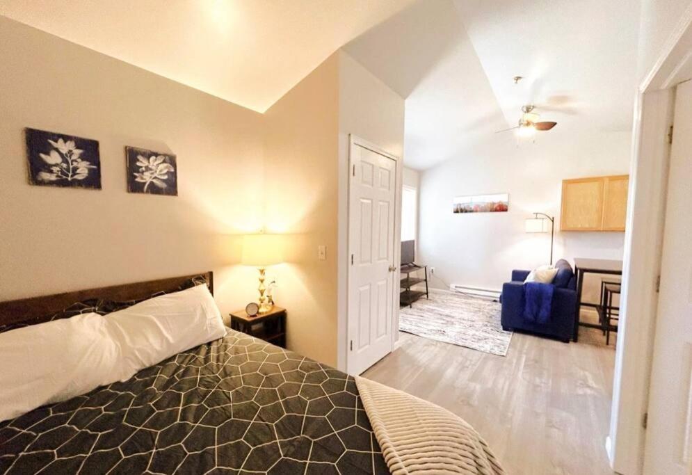 One-Bedroom House photo 3