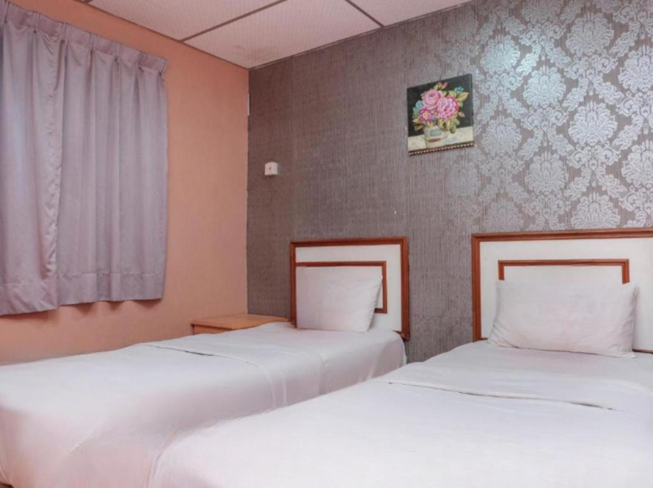 Standard Triple Room - Photo 3