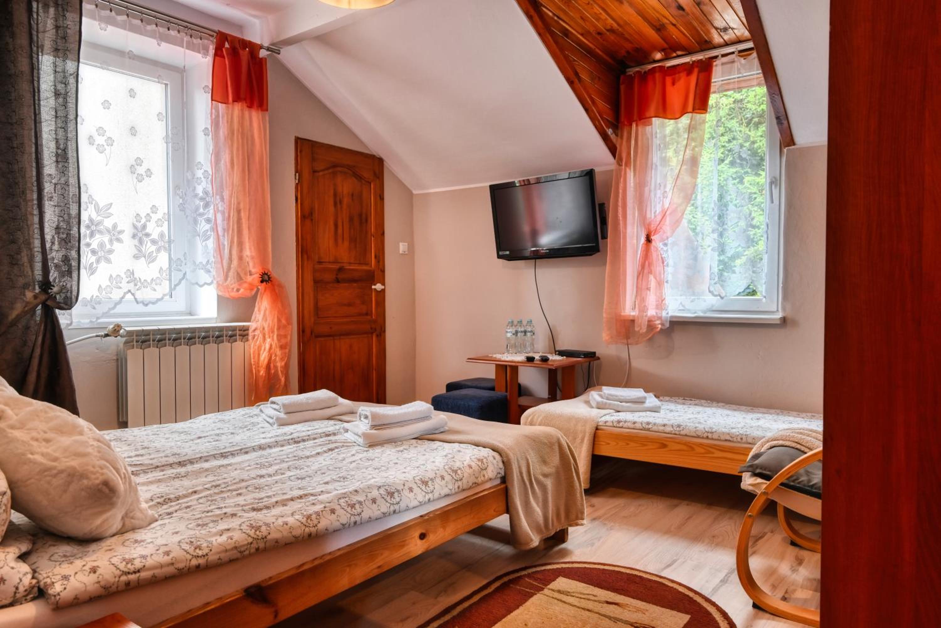 Classic Triple Room photo 1