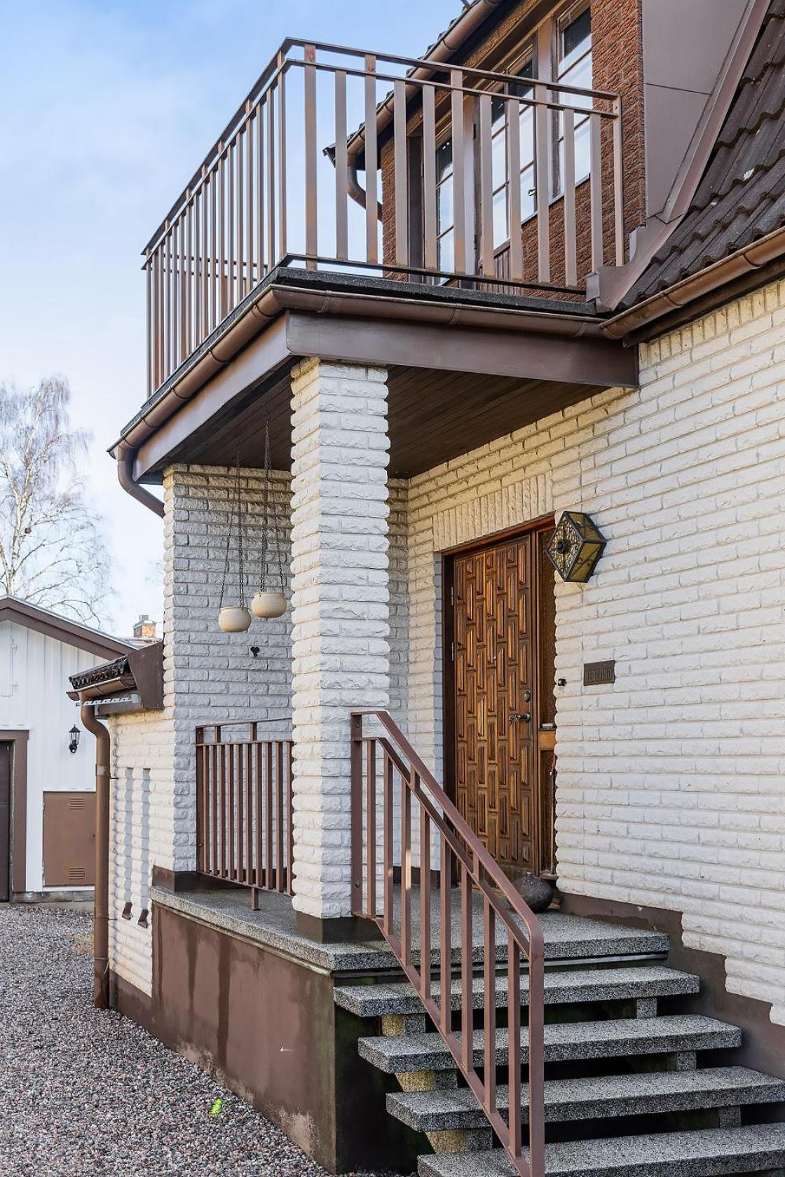 Villa photo 3