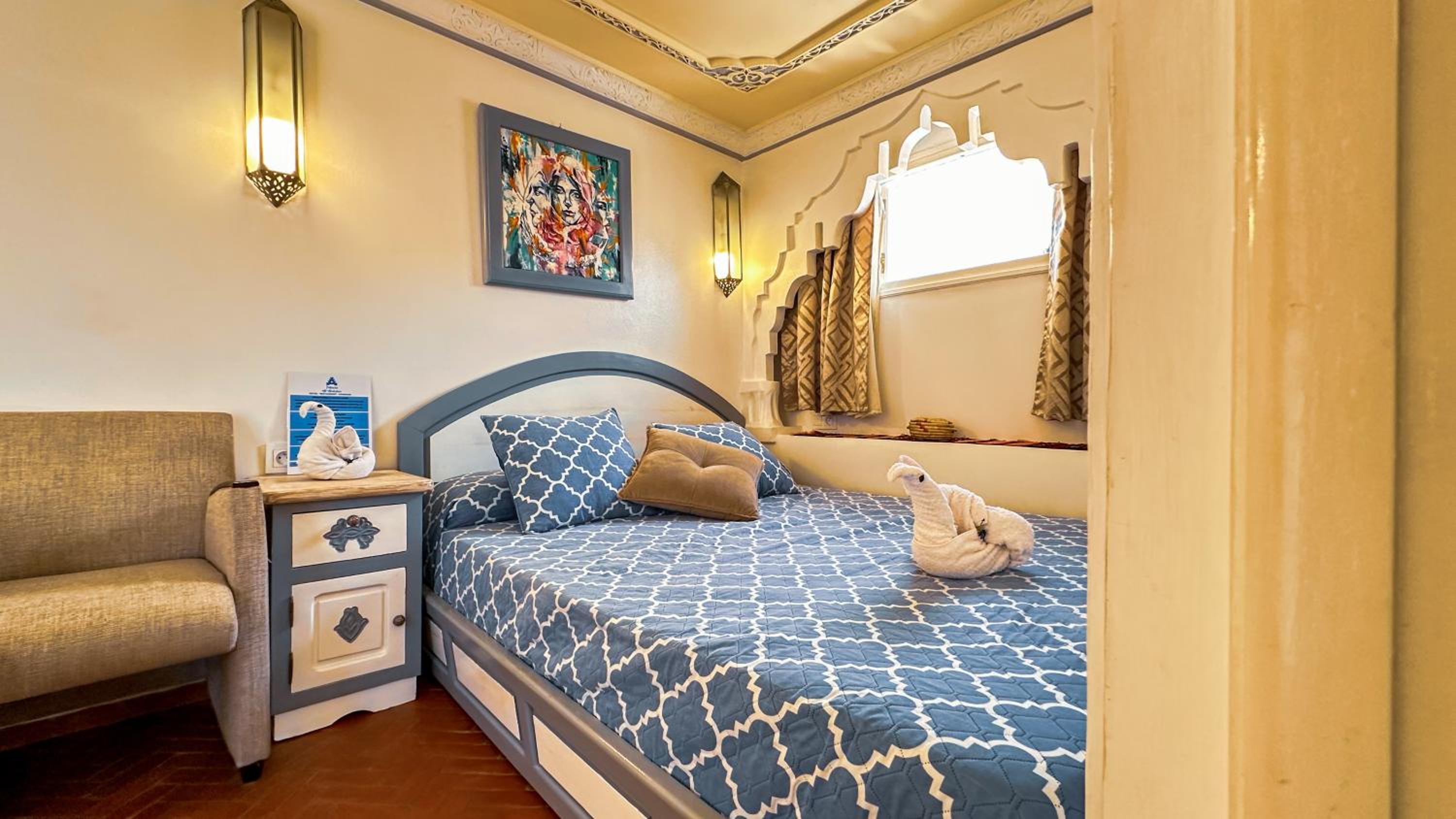 Double Room with Private Bathroom photo 1