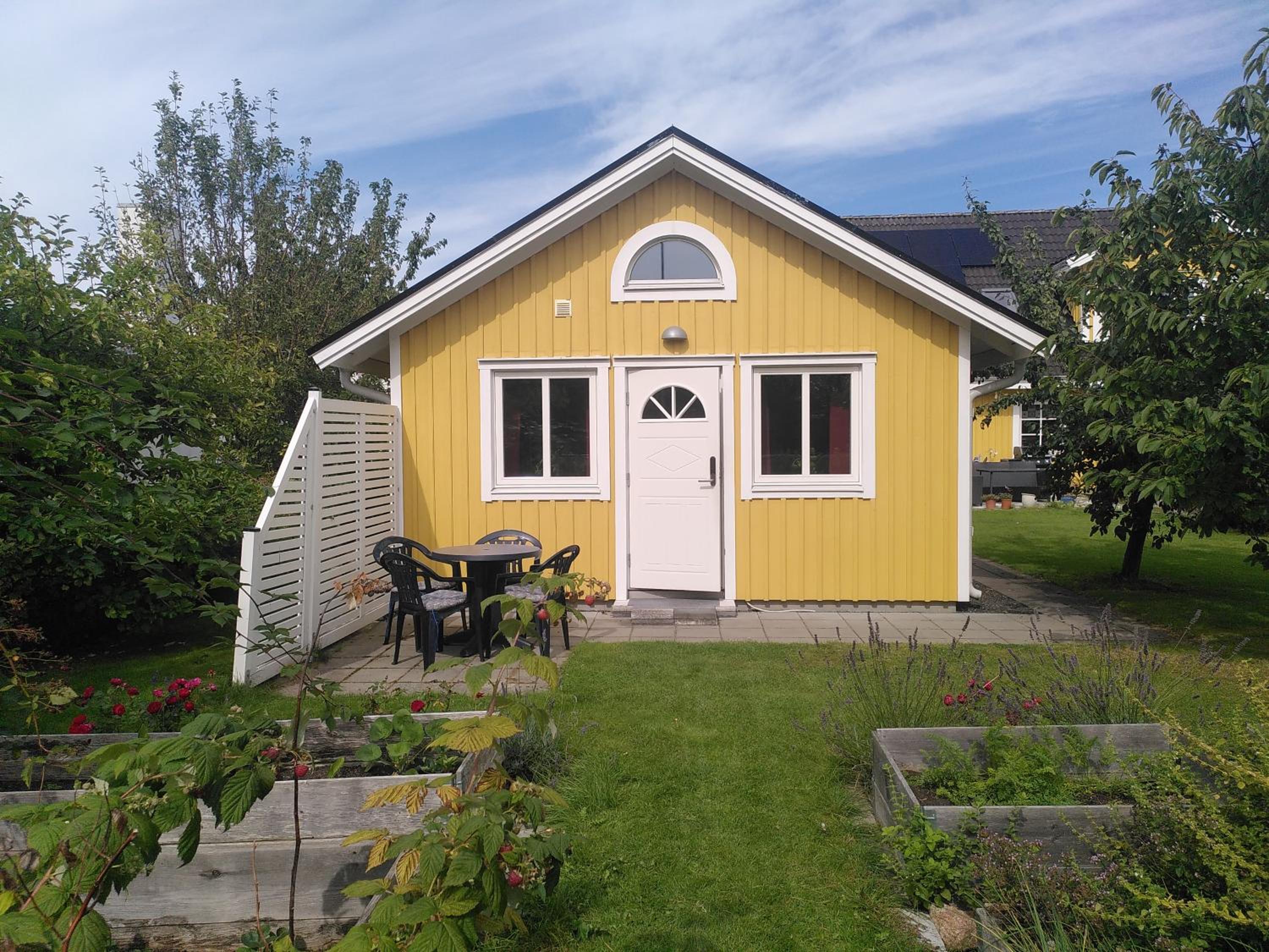 One-Bedroom House photo 3