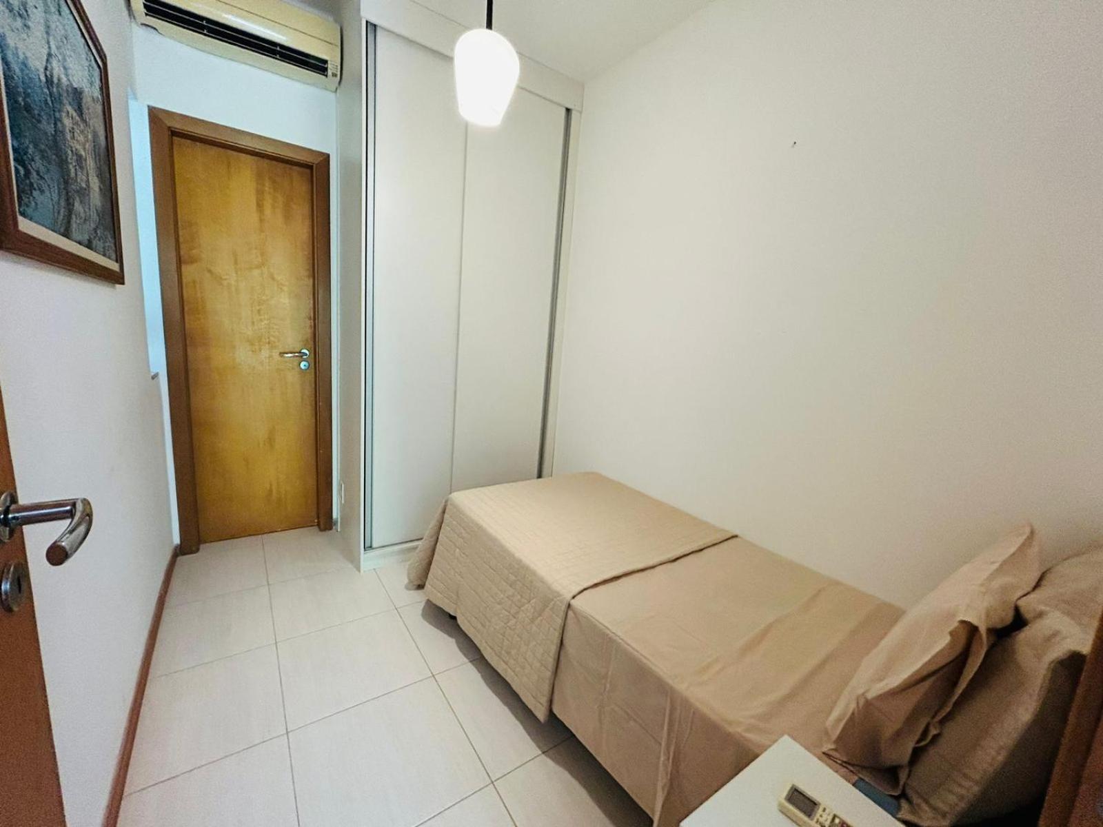 Three-Bedroom Apartment photo 2
