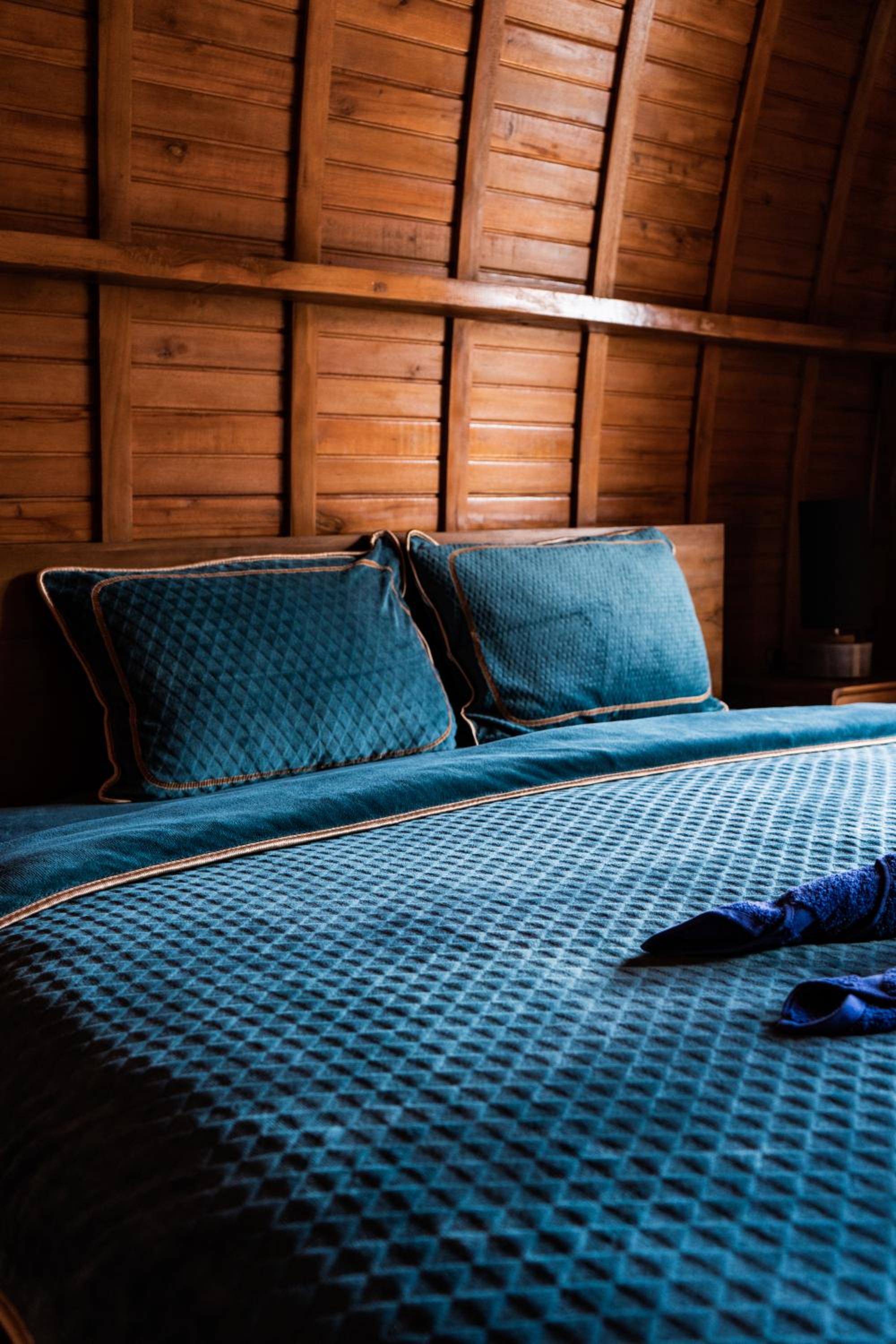 Deluxe King Room photo 1