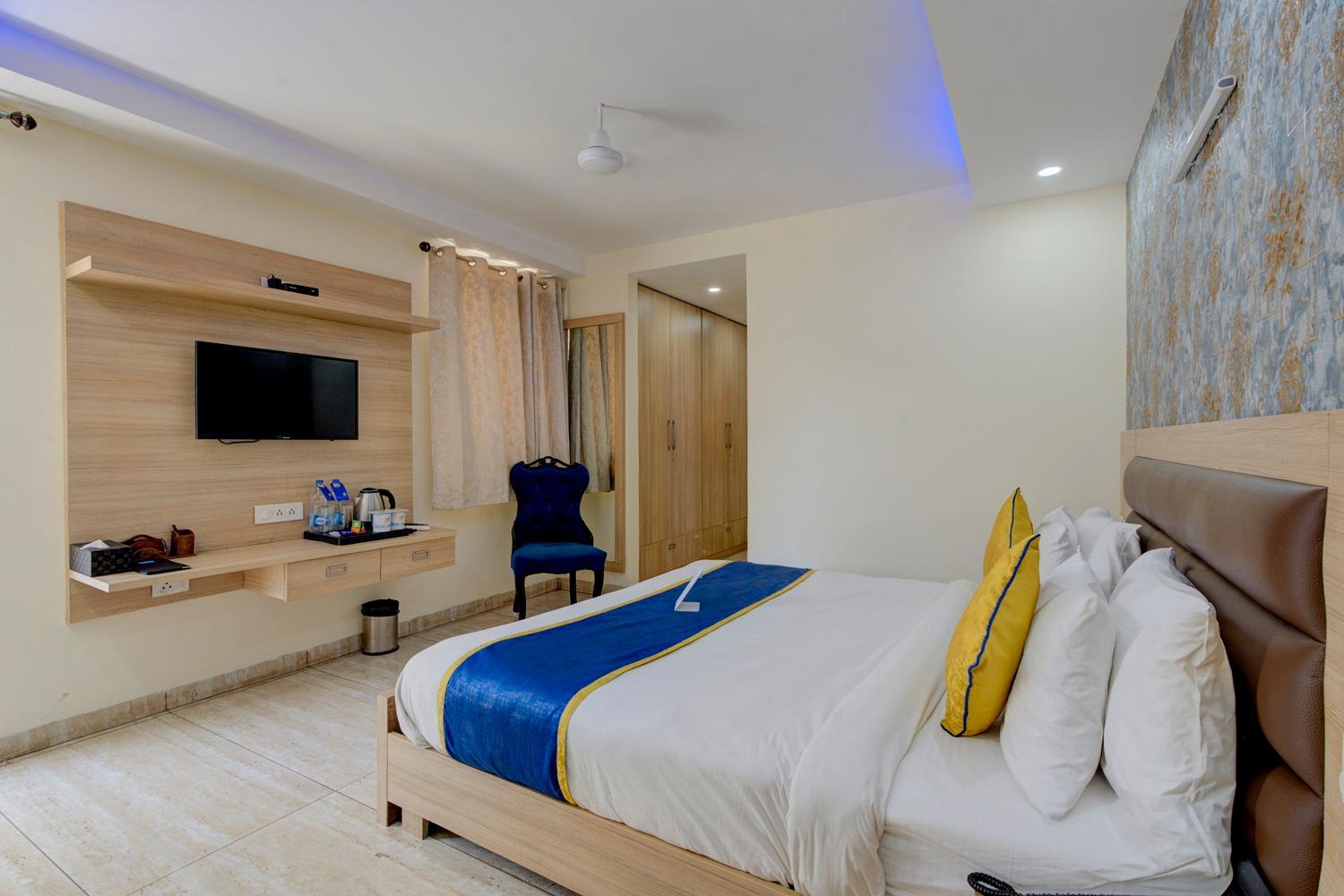 Deluxe Double Room With Balcony photo 1