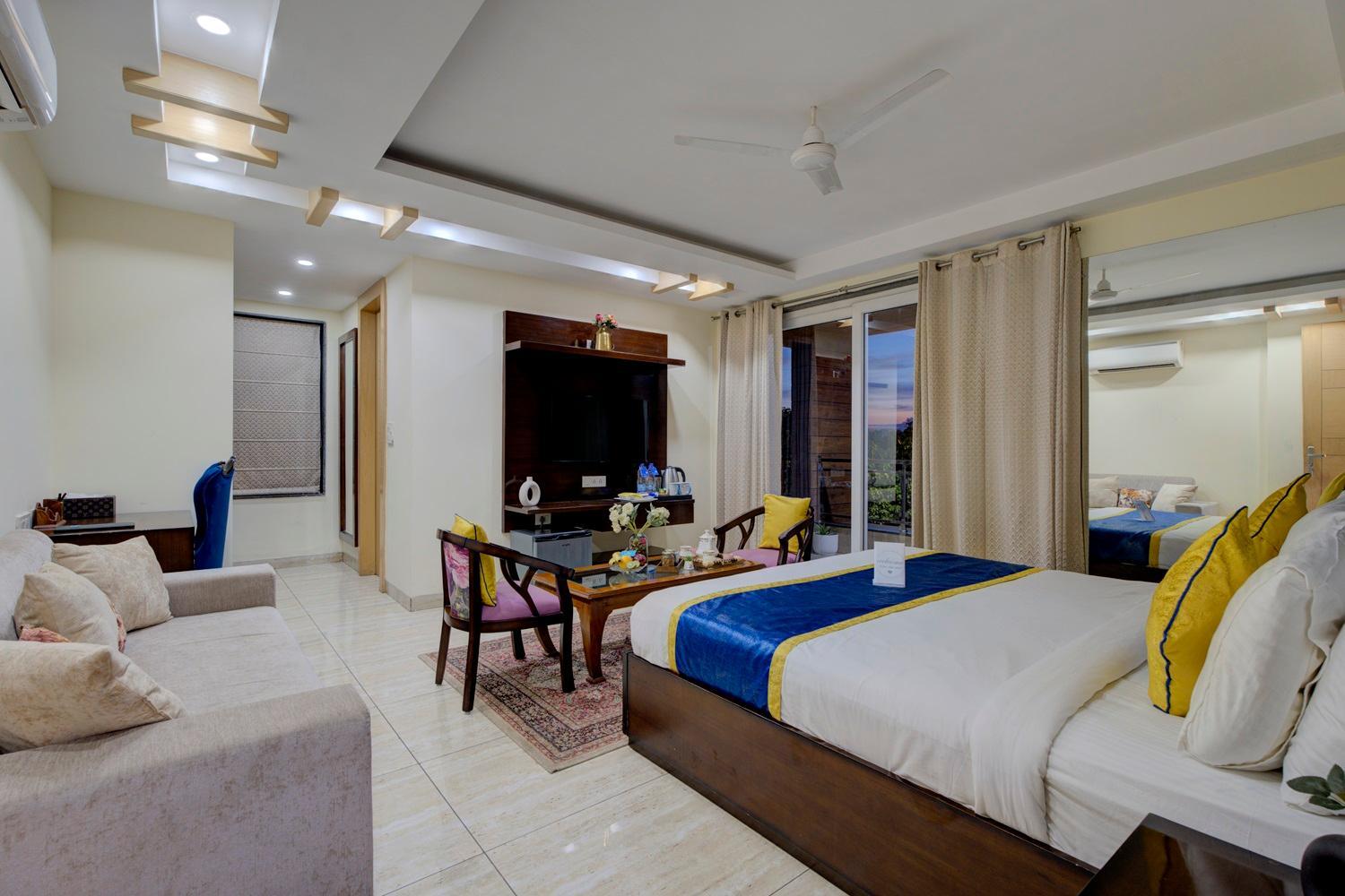 Large Double Room photo 1