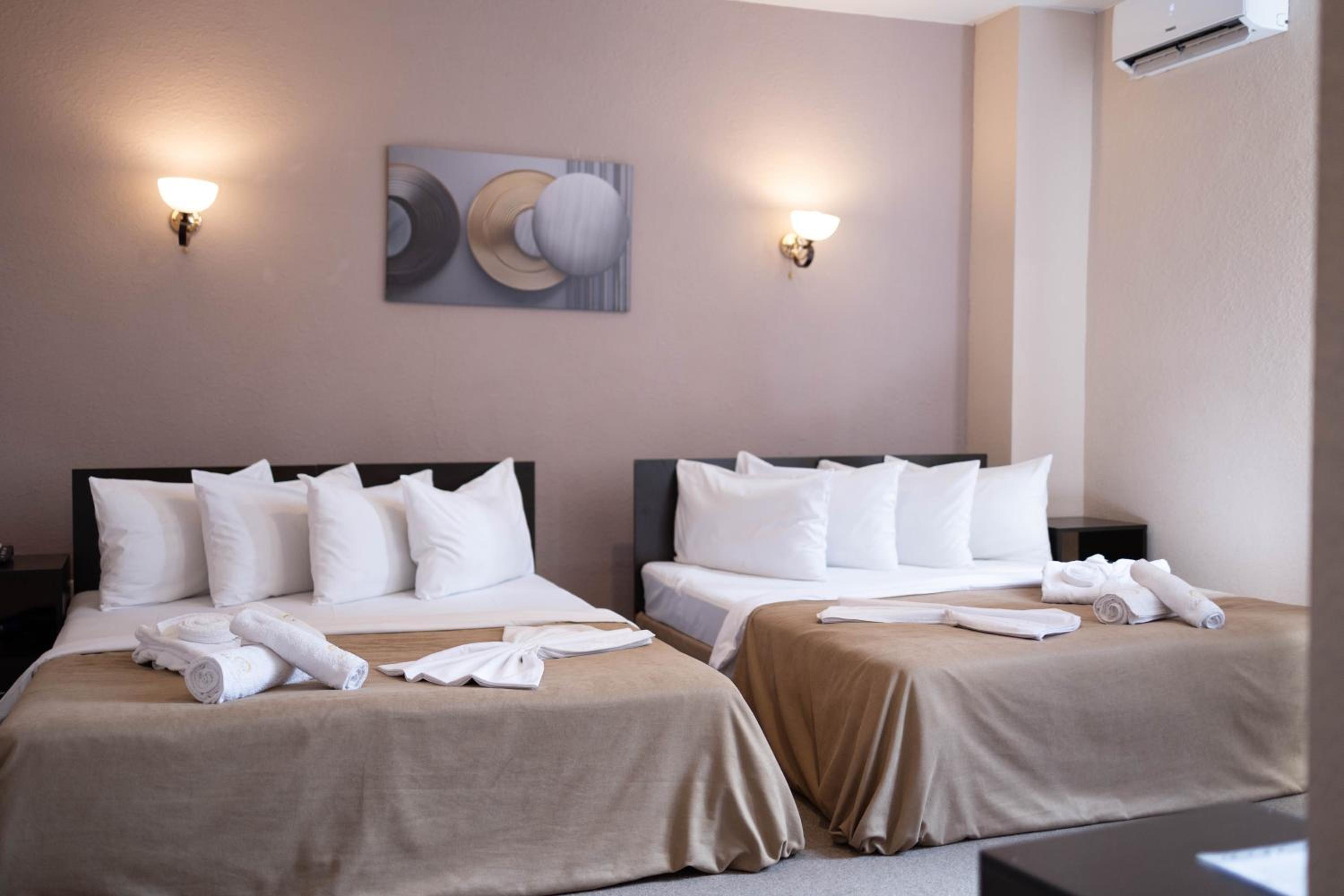 Standard Quadruple Room photo 1