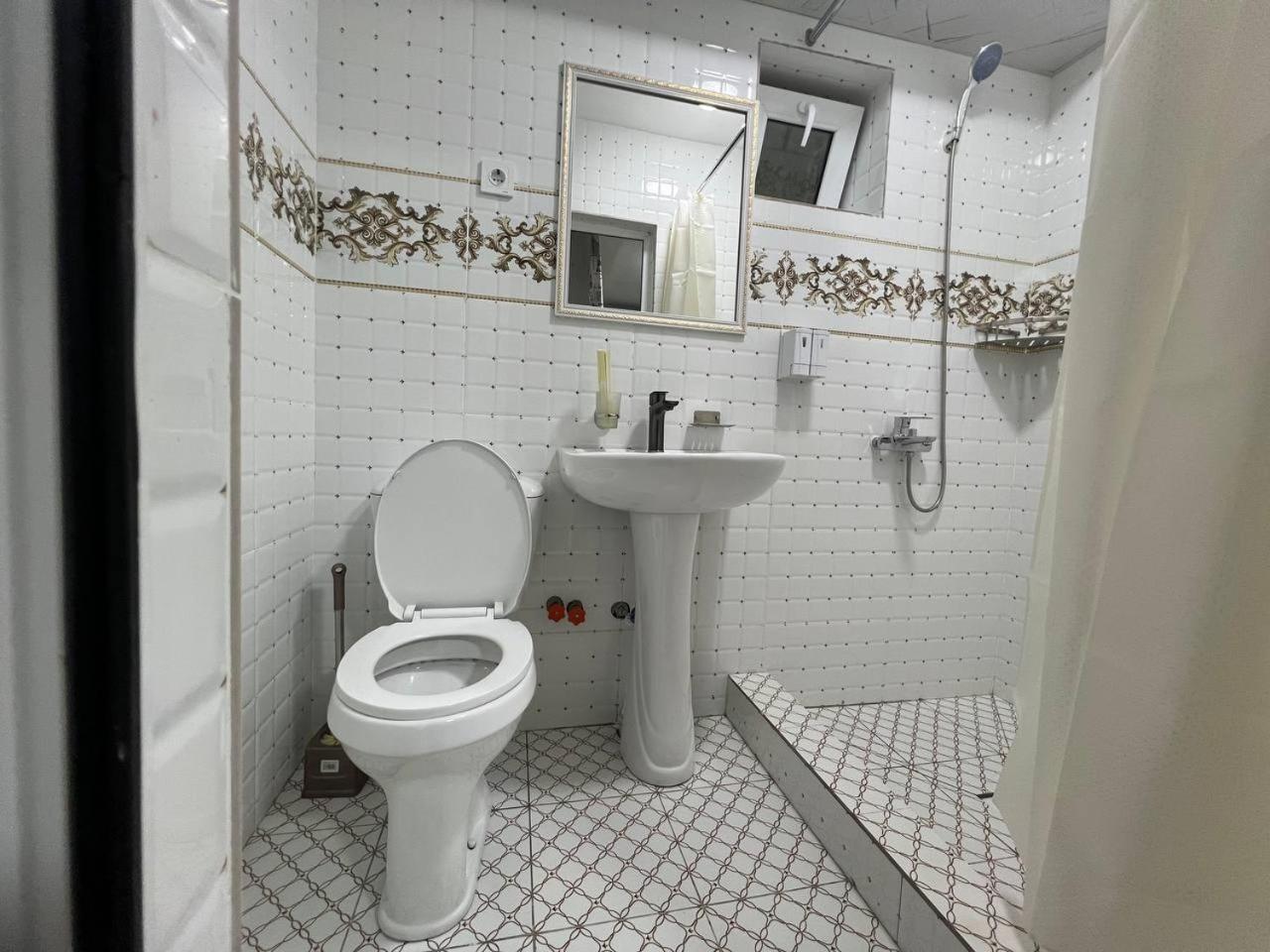 Quadruple Room with Private Bathroom