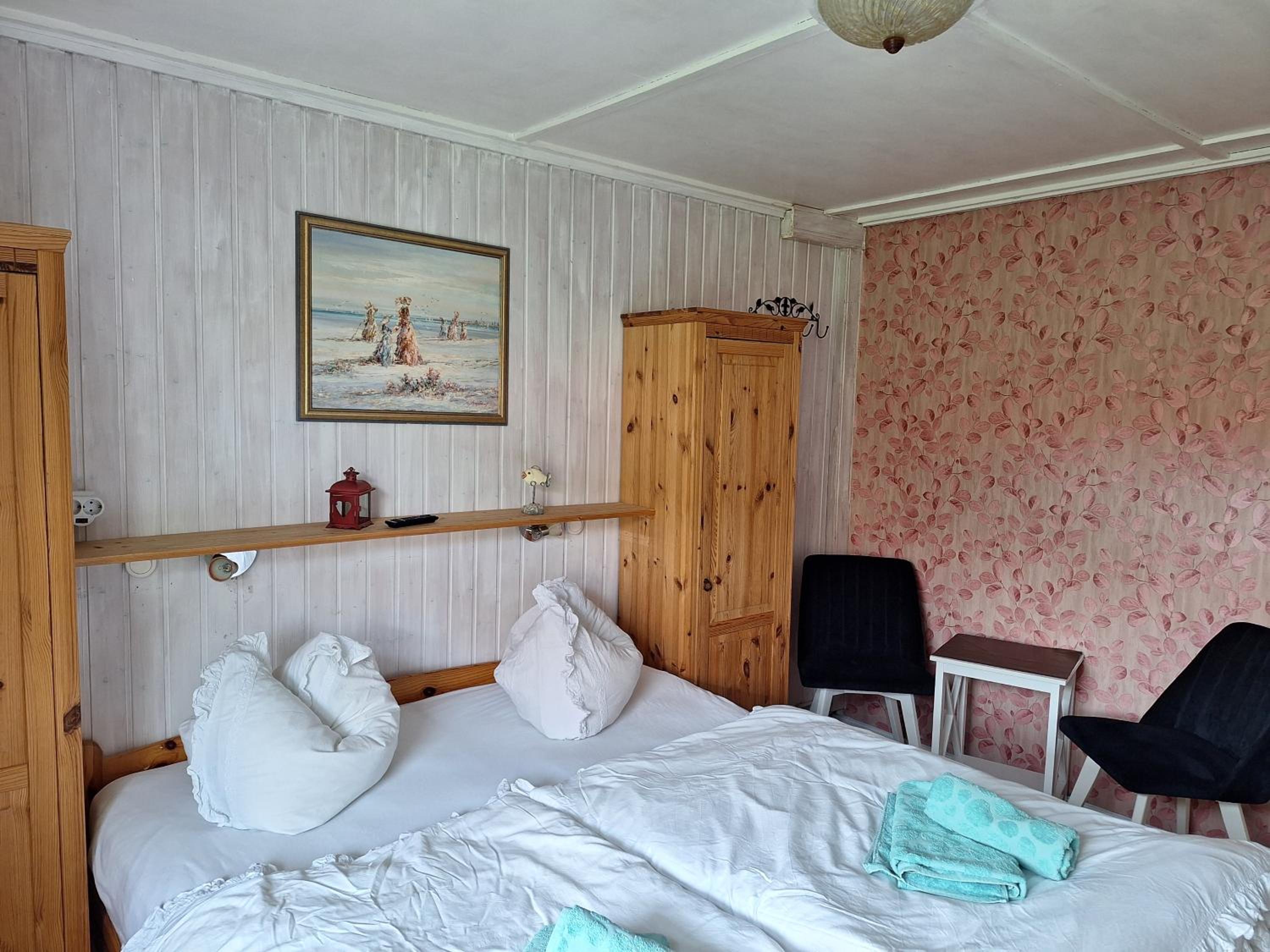 Small Double Room photo 3