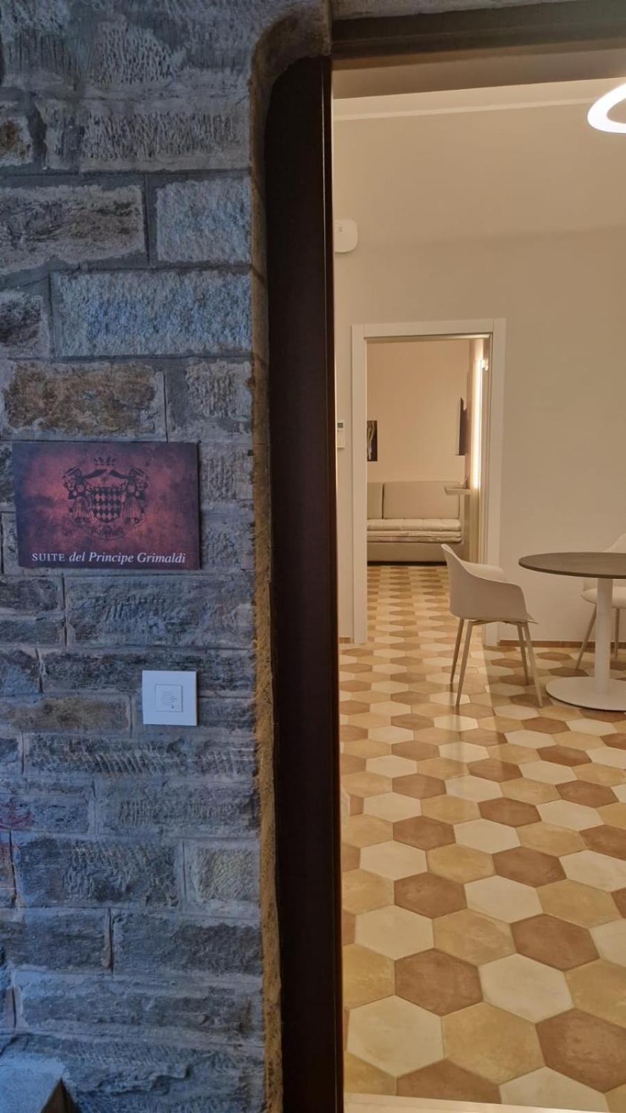 Suite photo 1