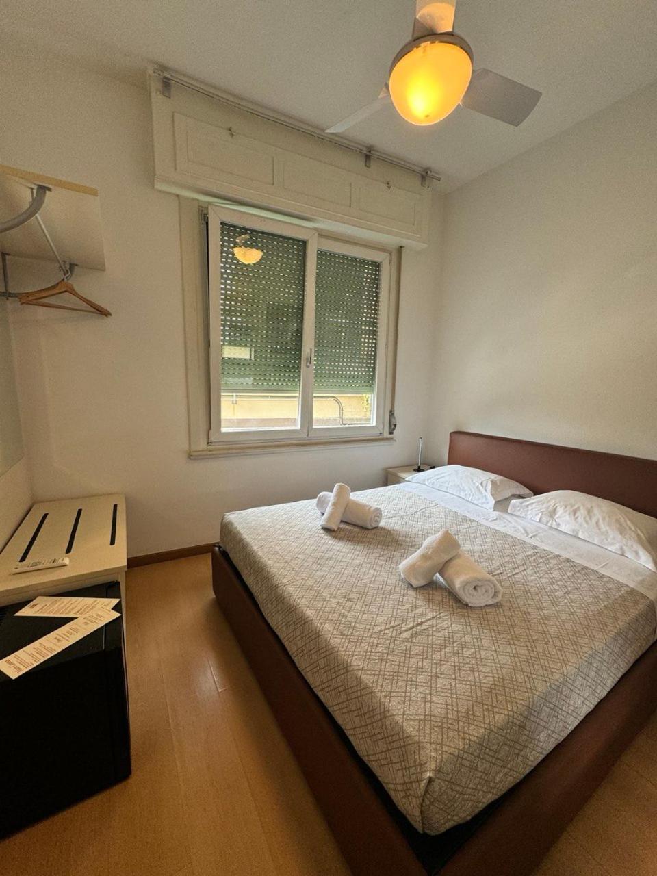 Single Room With Lake View