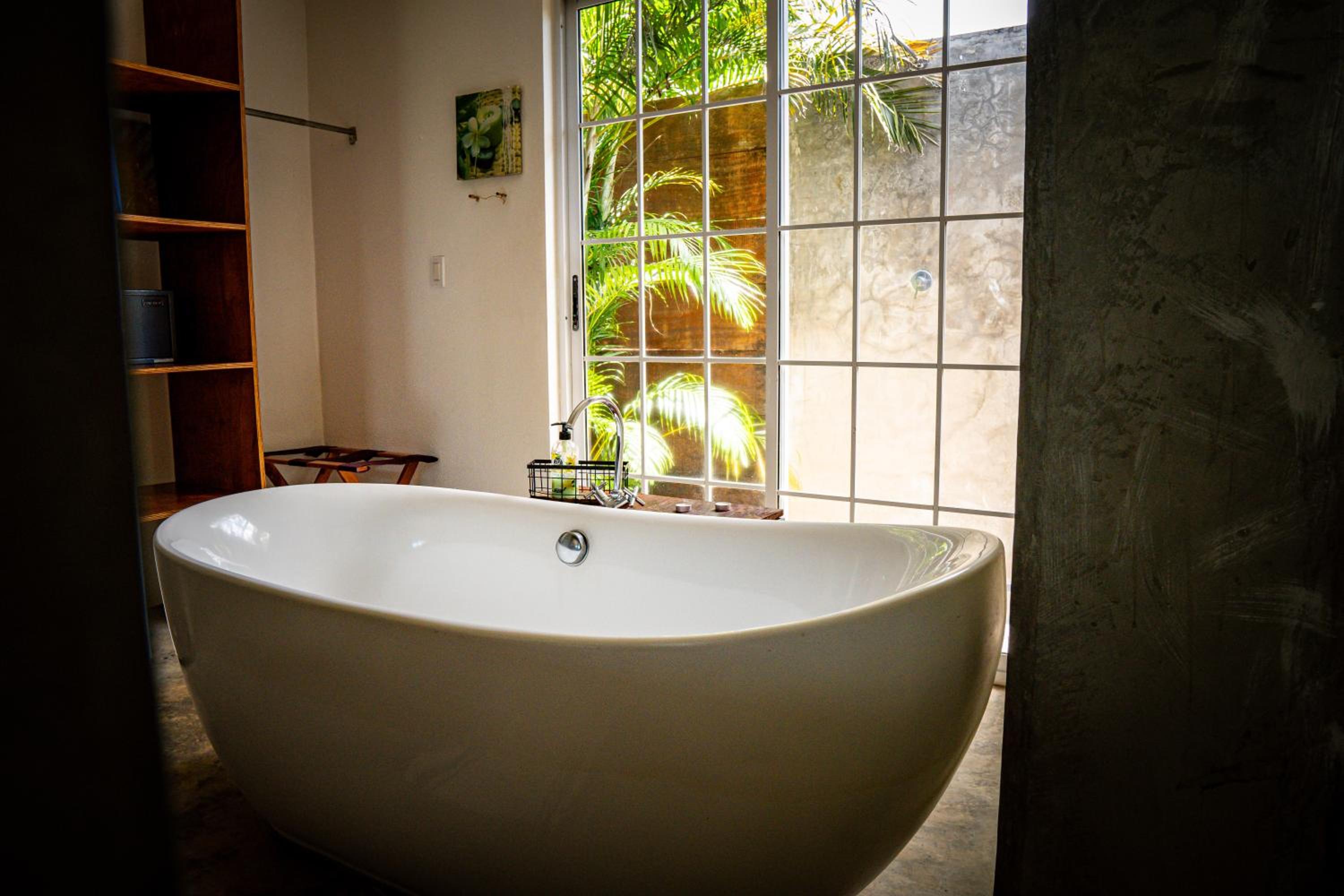 Villa photo 2