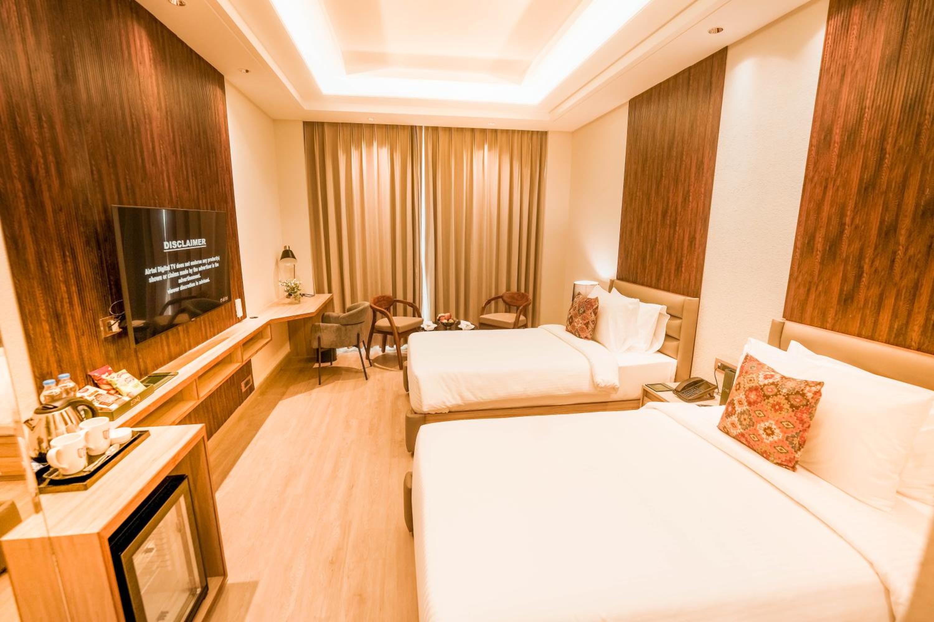 Superior Twin Room photo 2