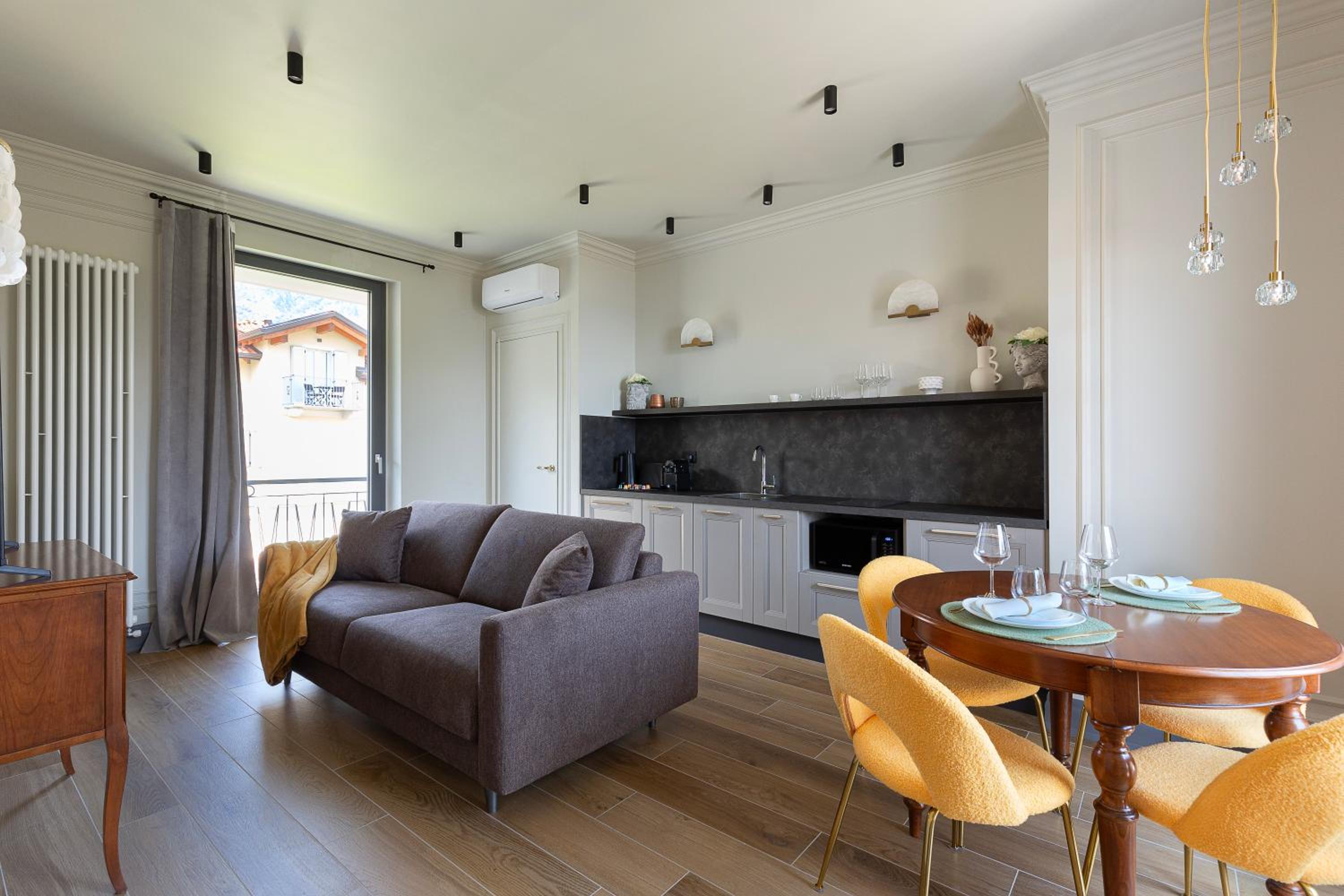 Superior Apartment
