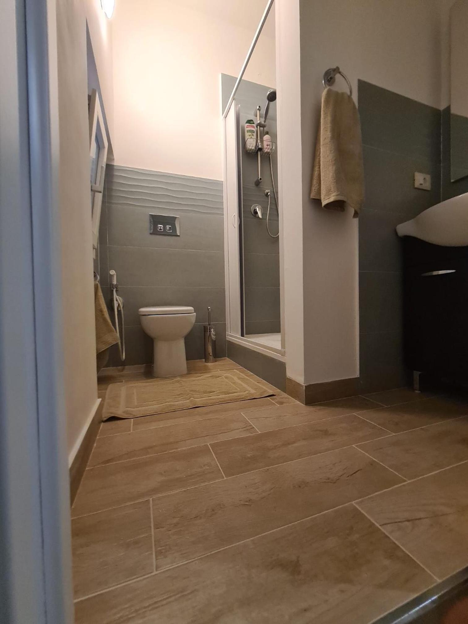 Double Room With Private Bathroom photo 2