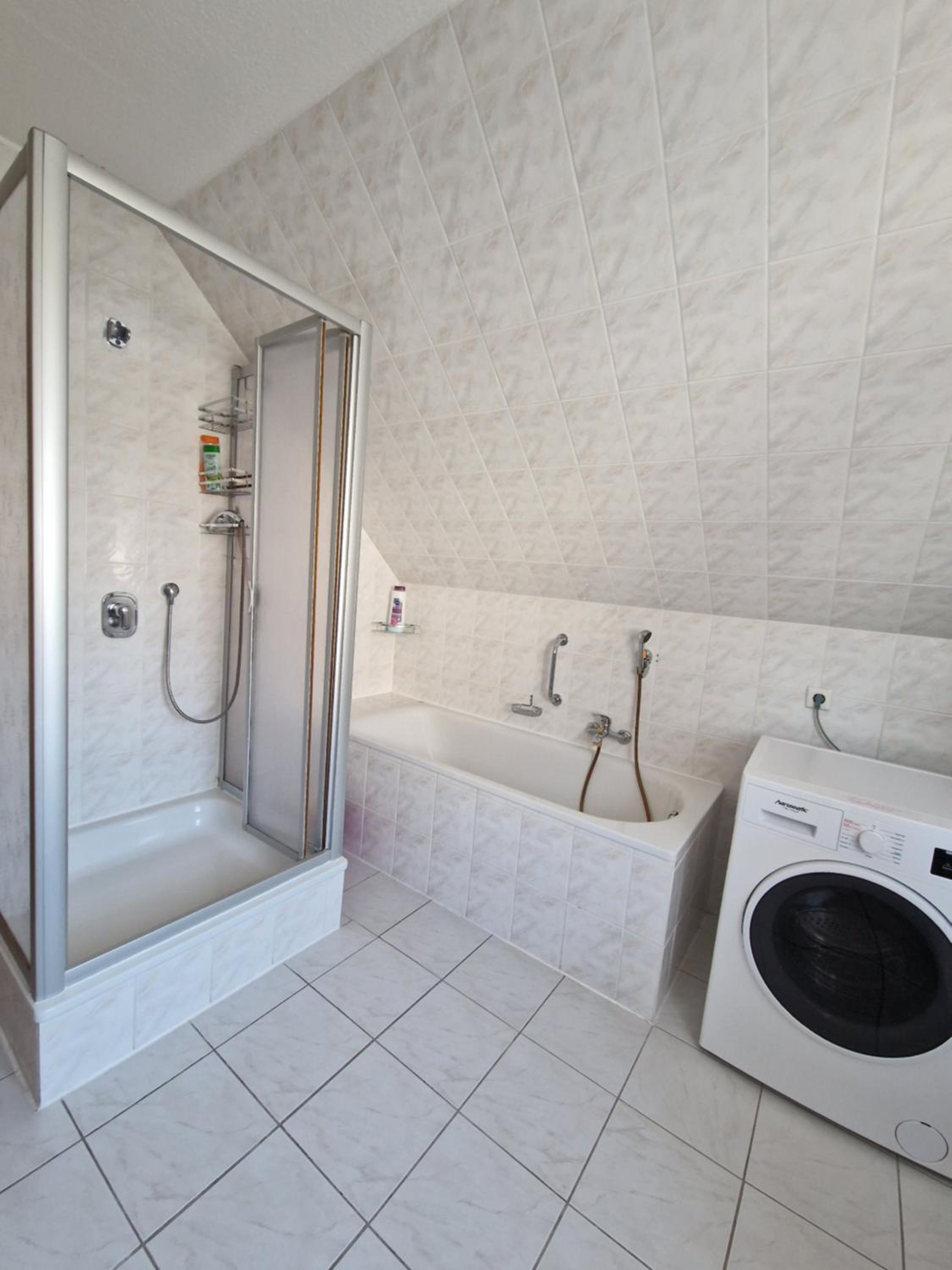 One-Bedroom Apartment - Photo 26
