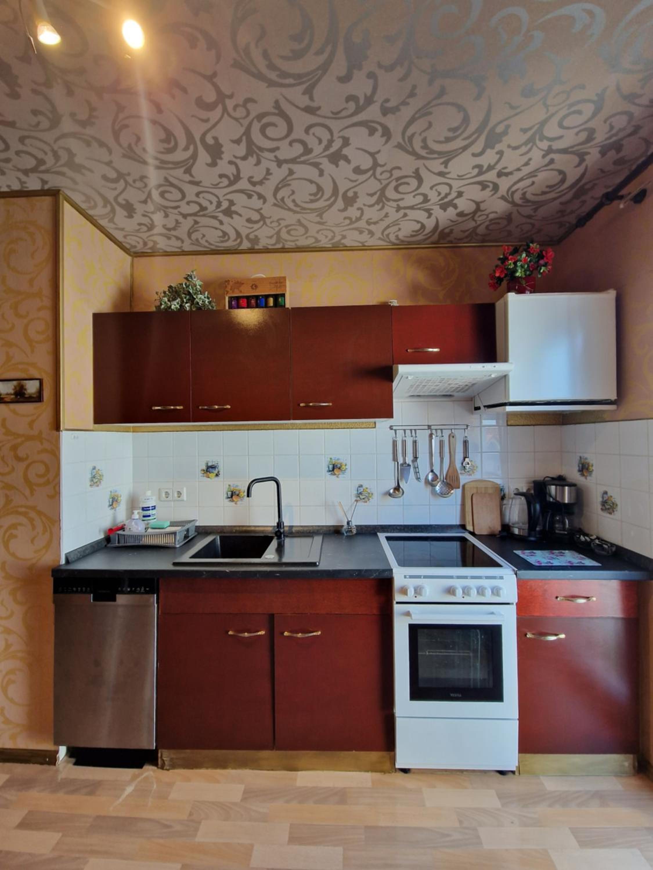 One-Bedroom Apartment - Photo 23