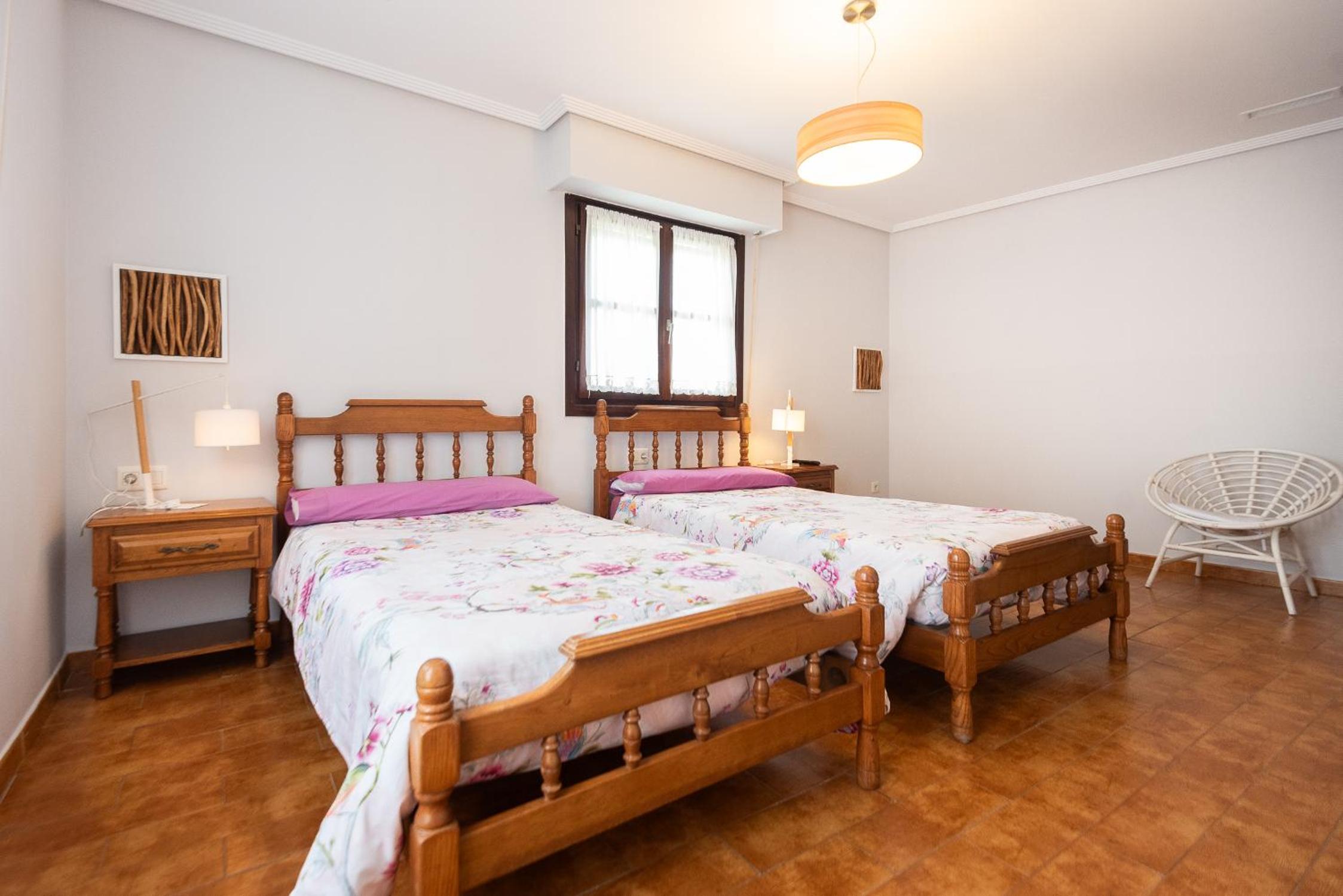 Double Room - Photo 14