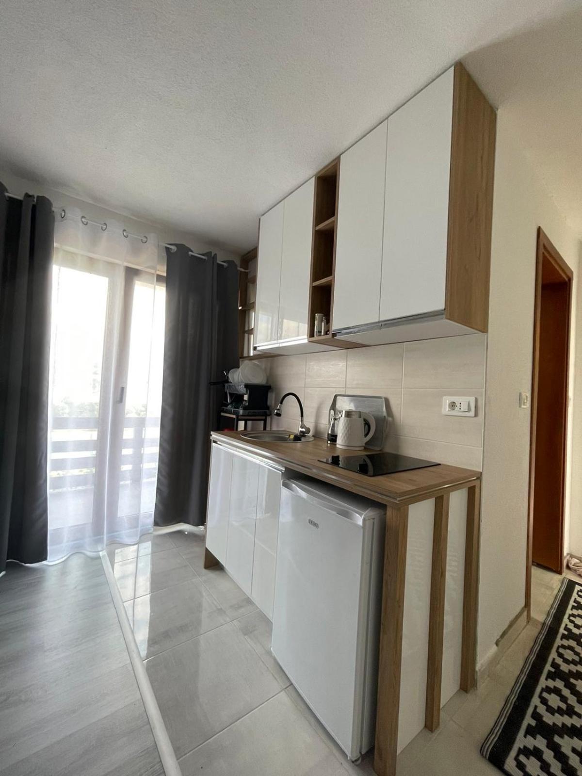 Apartment - Ground Floor photo 3