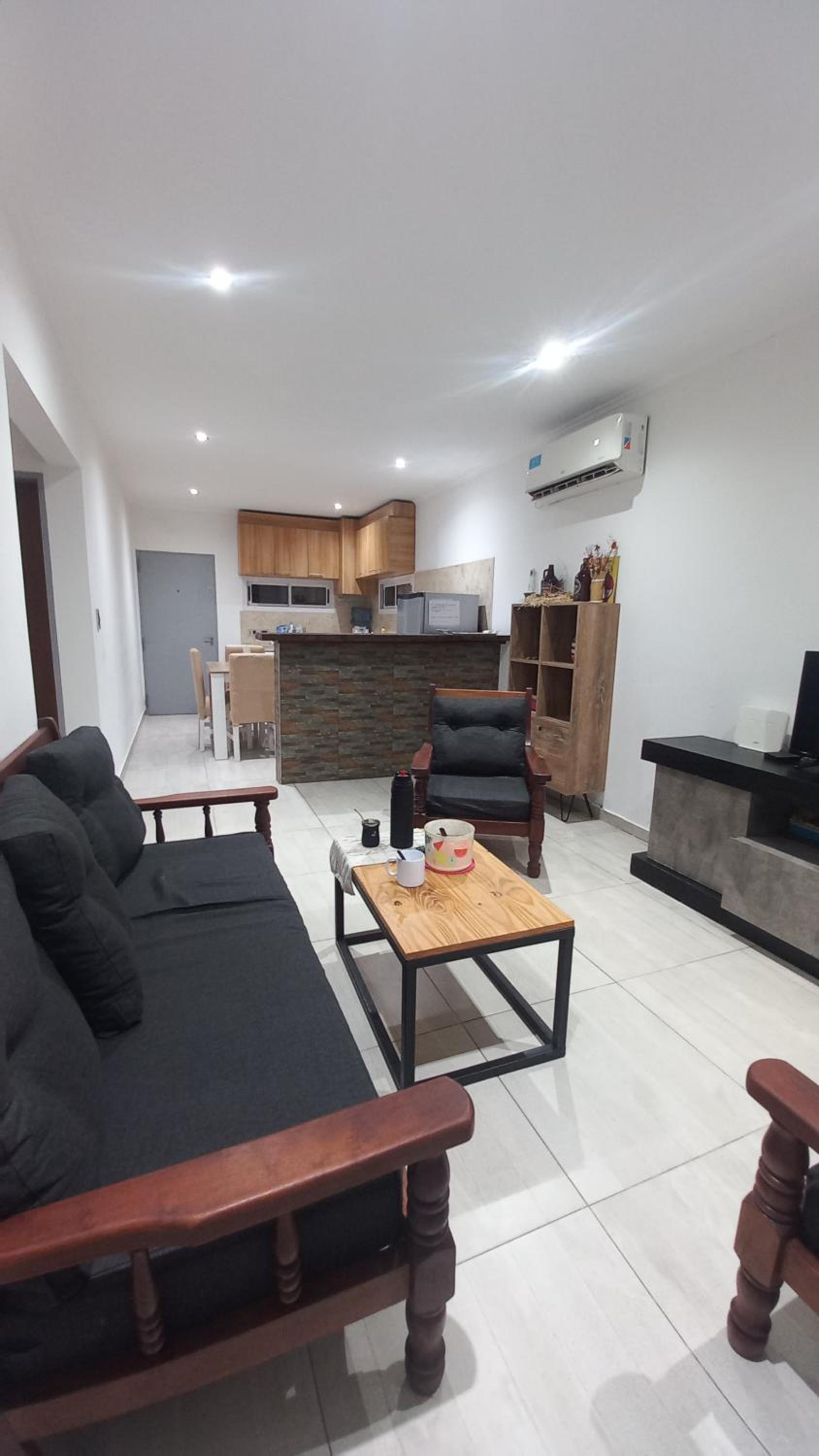 One-Bedroom House photo 3