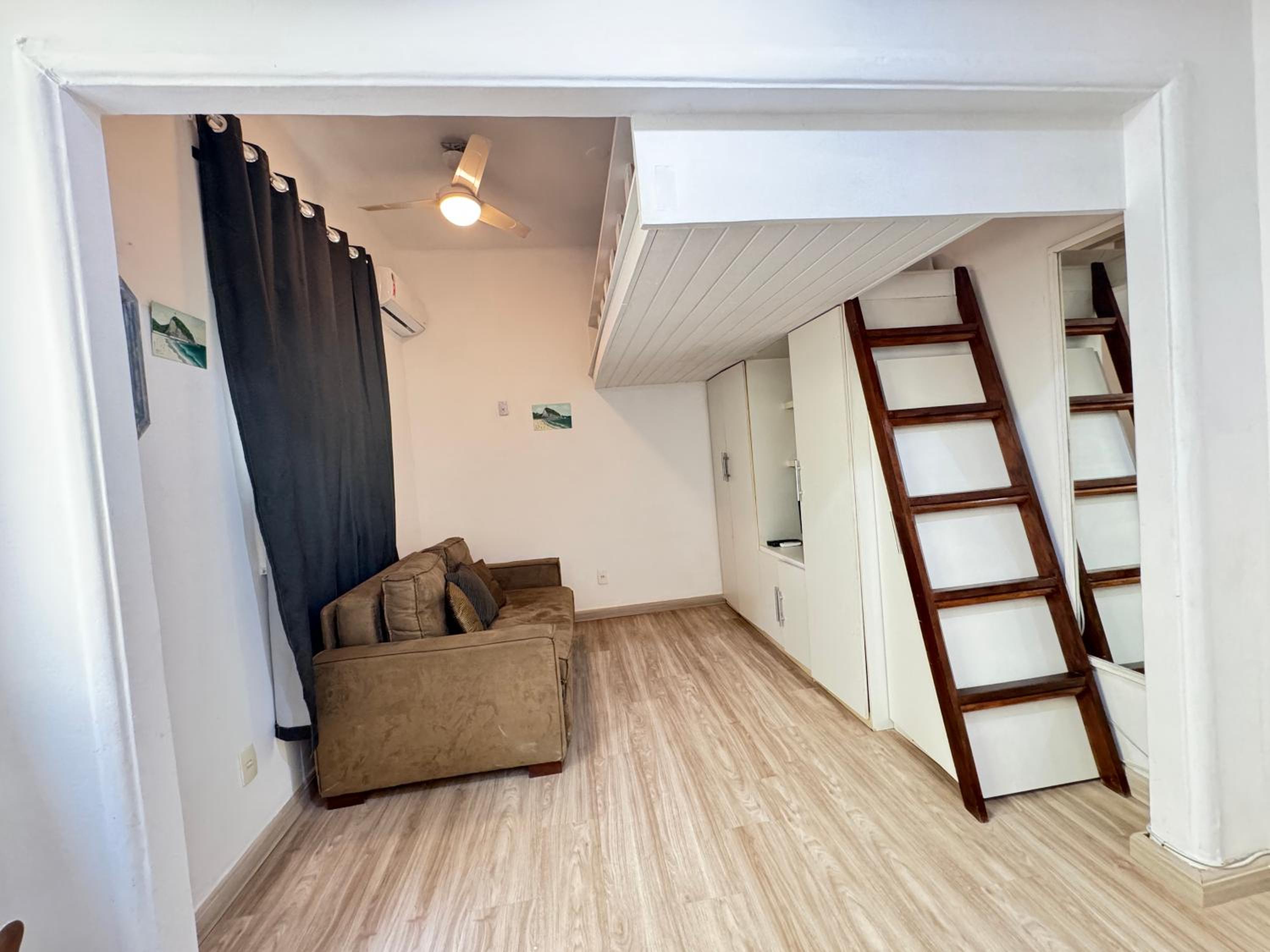 Studio Apartment - Photo 31