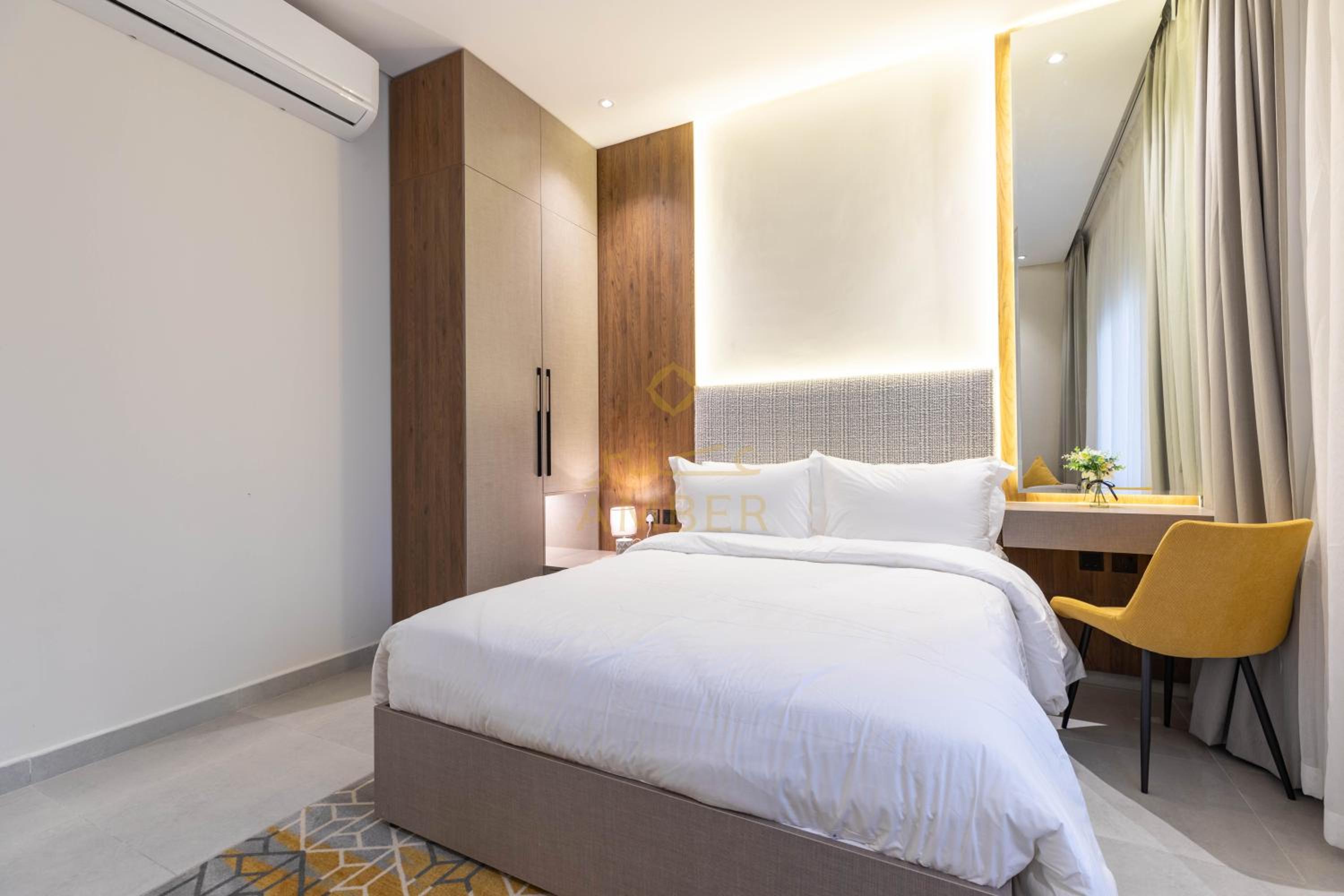 Three-Bedroom Deluxe Apartment