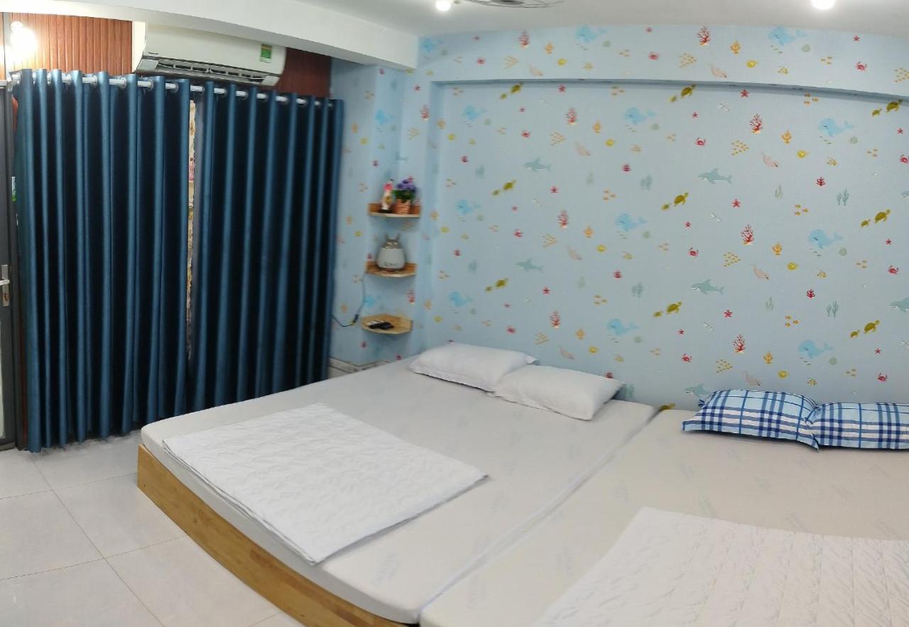 Four-Bedroom House photo 1