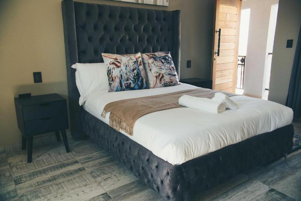 Deluxe Suite photo 3