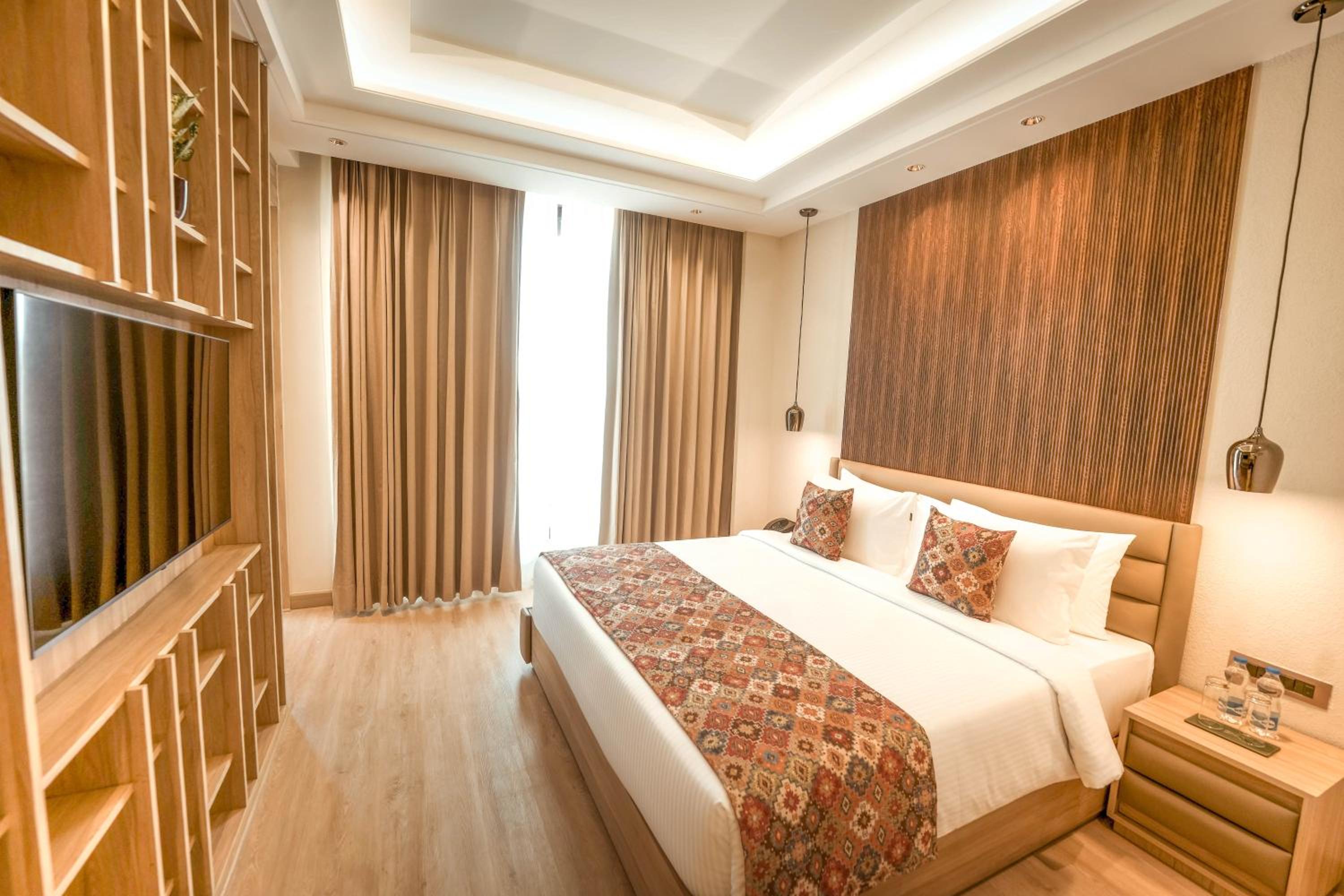 Executive Suite photo 3