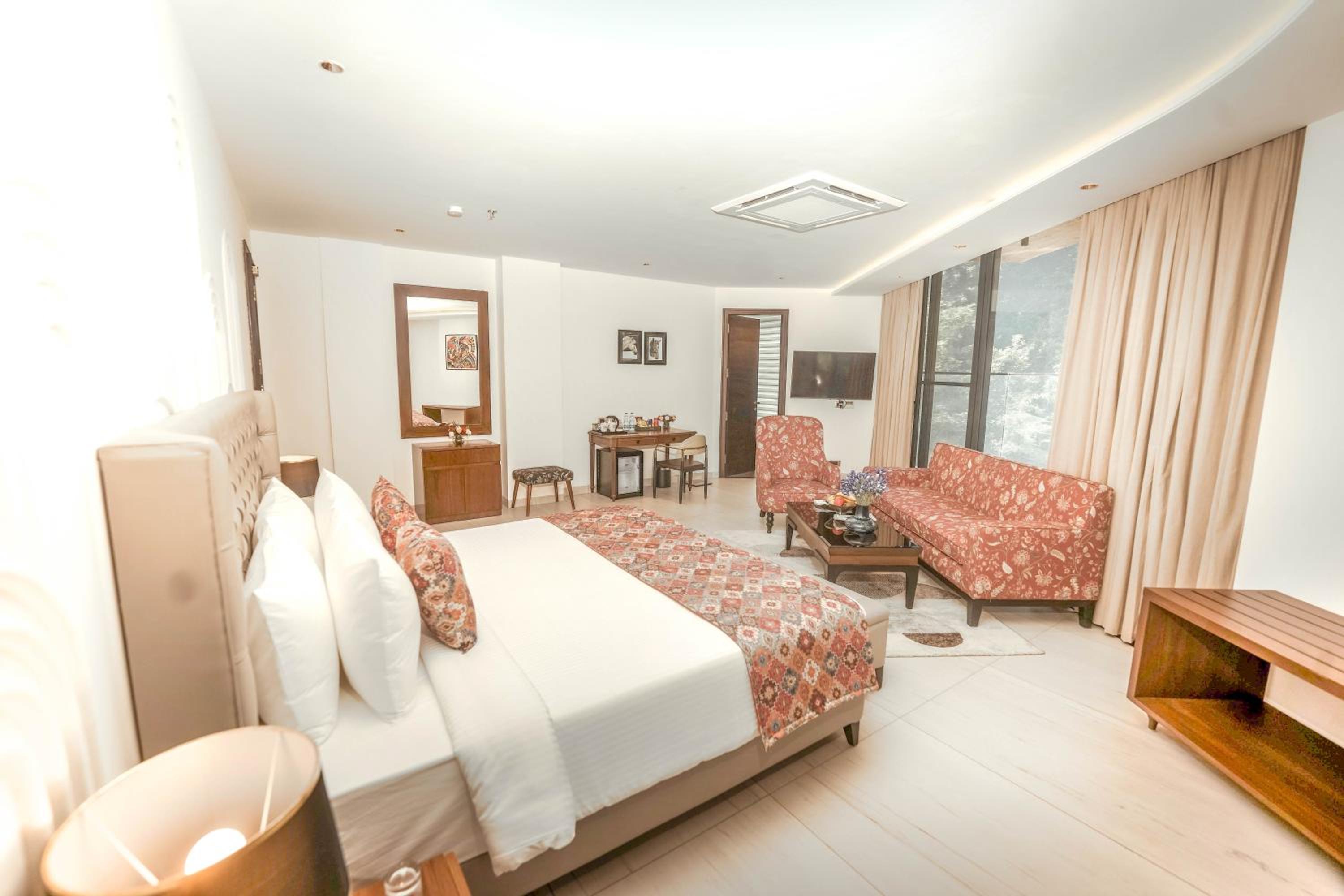 Suite With Balcony photo 3