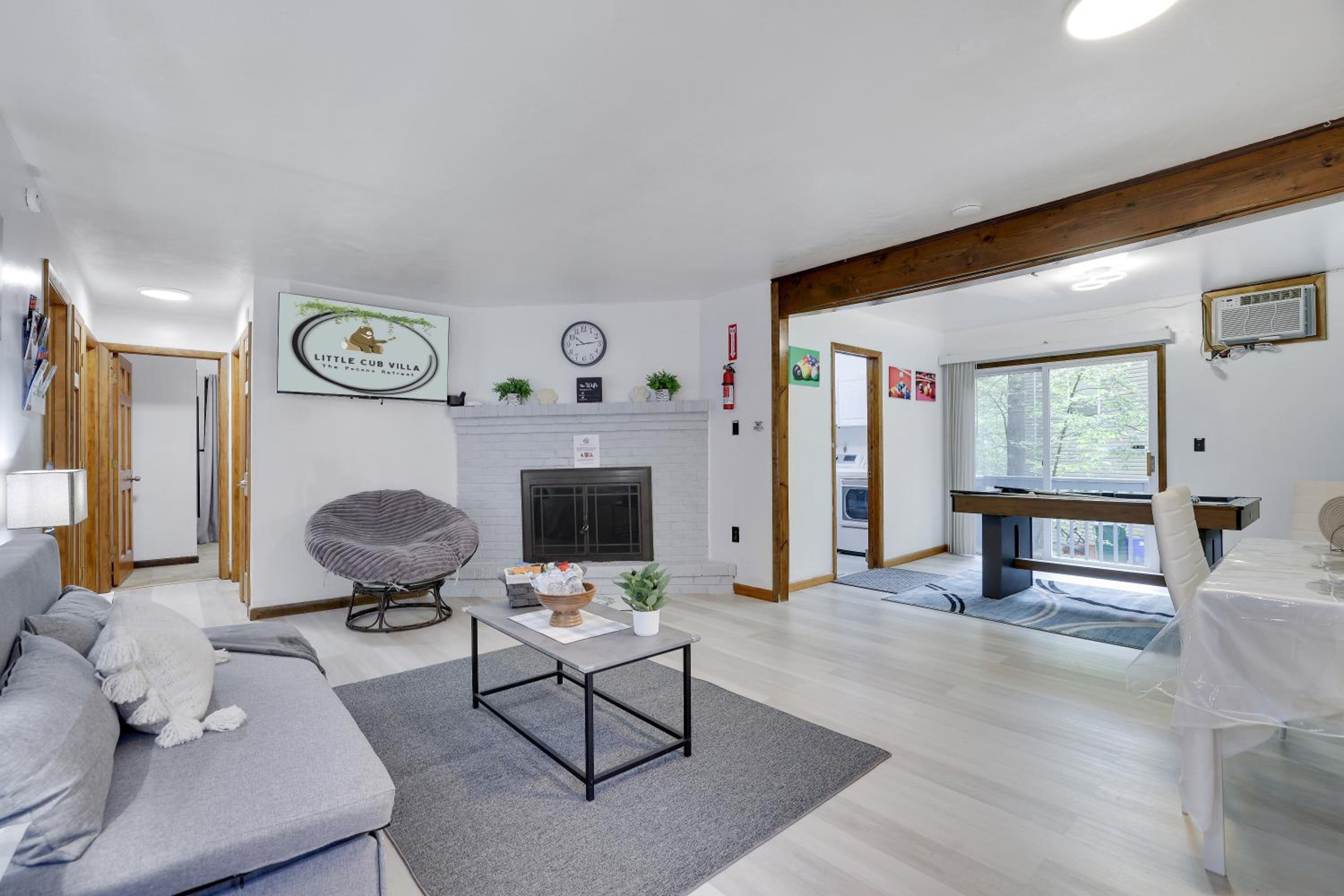 Three-Bedroom House photo 1