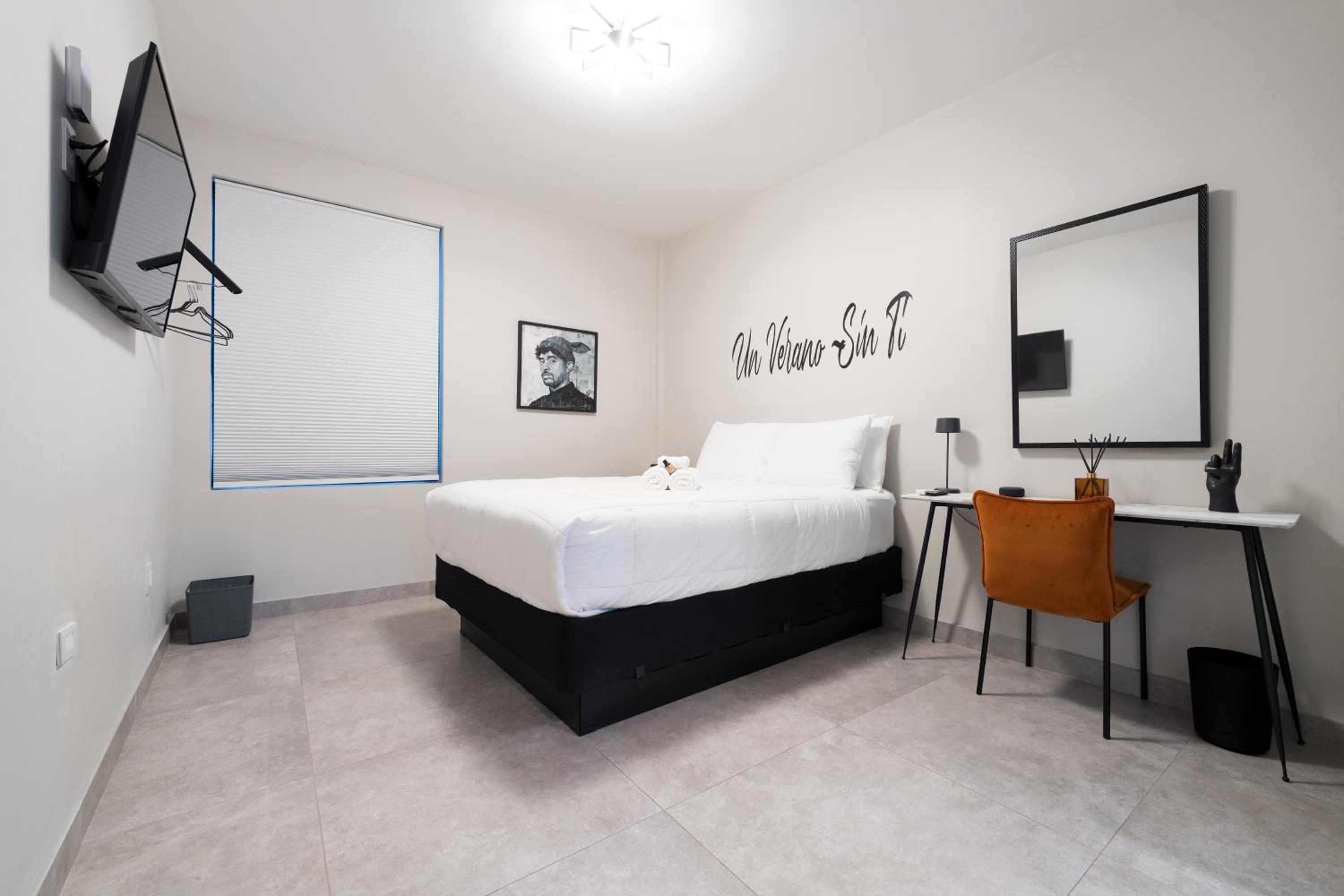One-Bedroom Suite photo 2