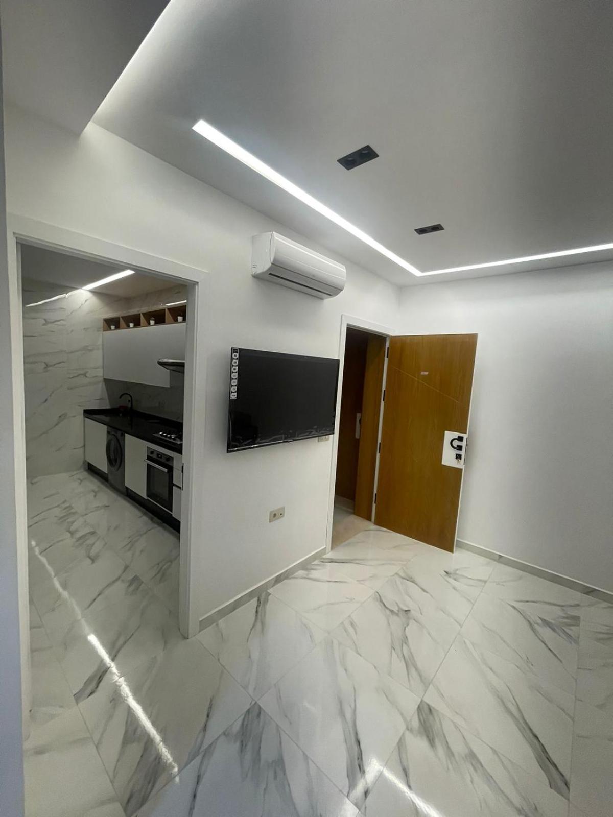 Two-Bedroom Apartment with Mountain View photo 1