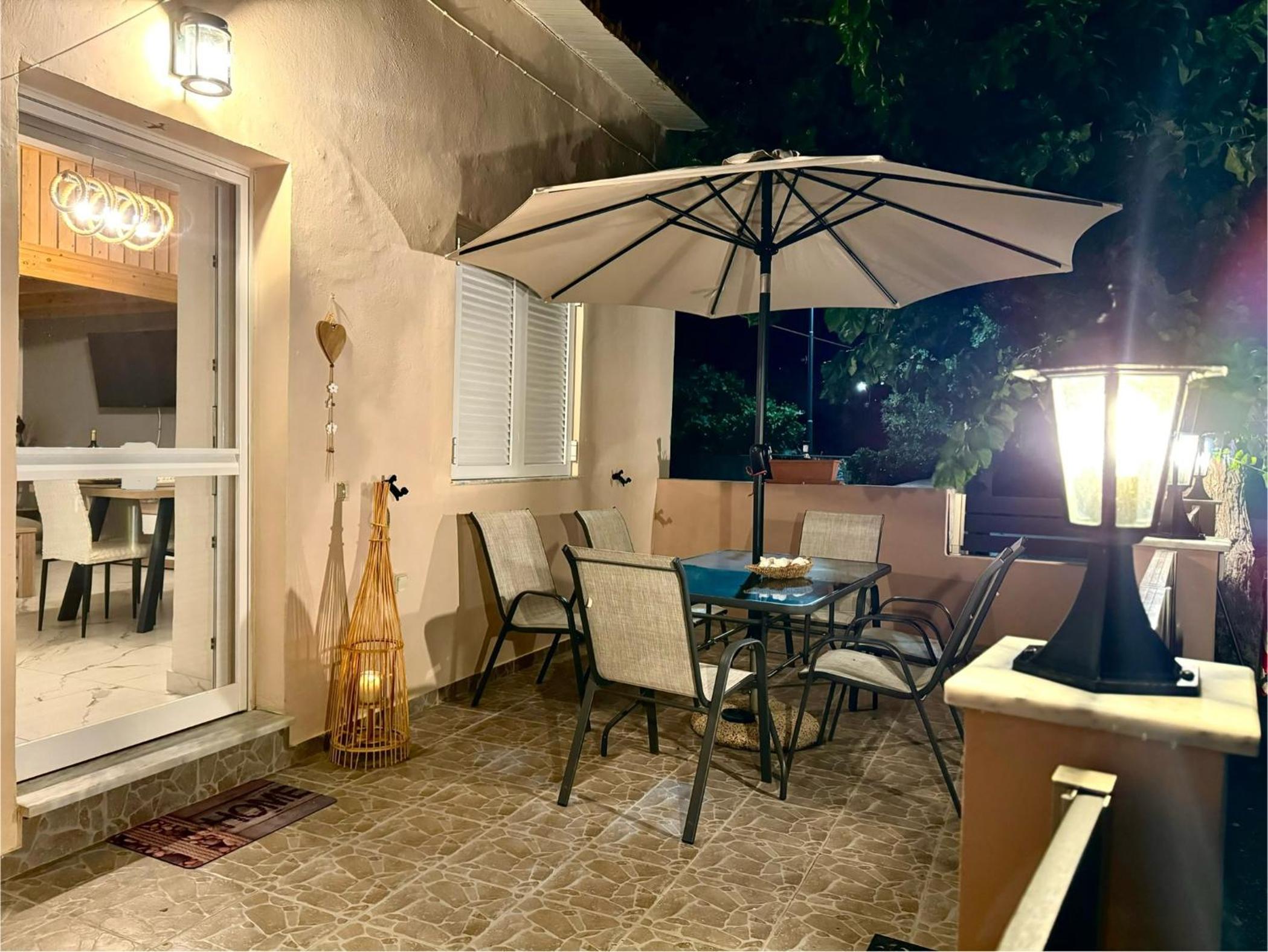 Two-Bedroom House photo 2